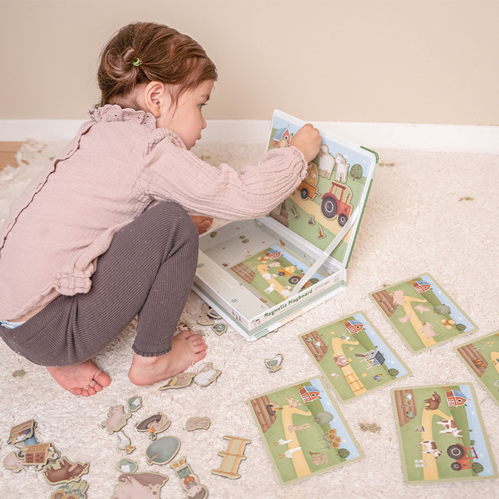 Magnetic Play Board - Little Farm
