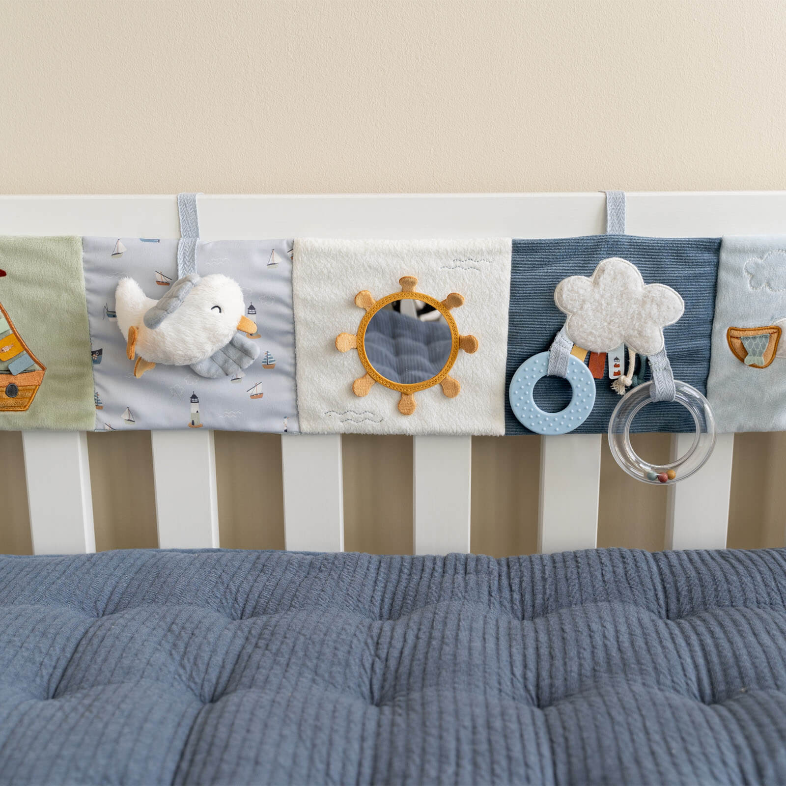 Play Pen Activity Hanger - Sailors Bay