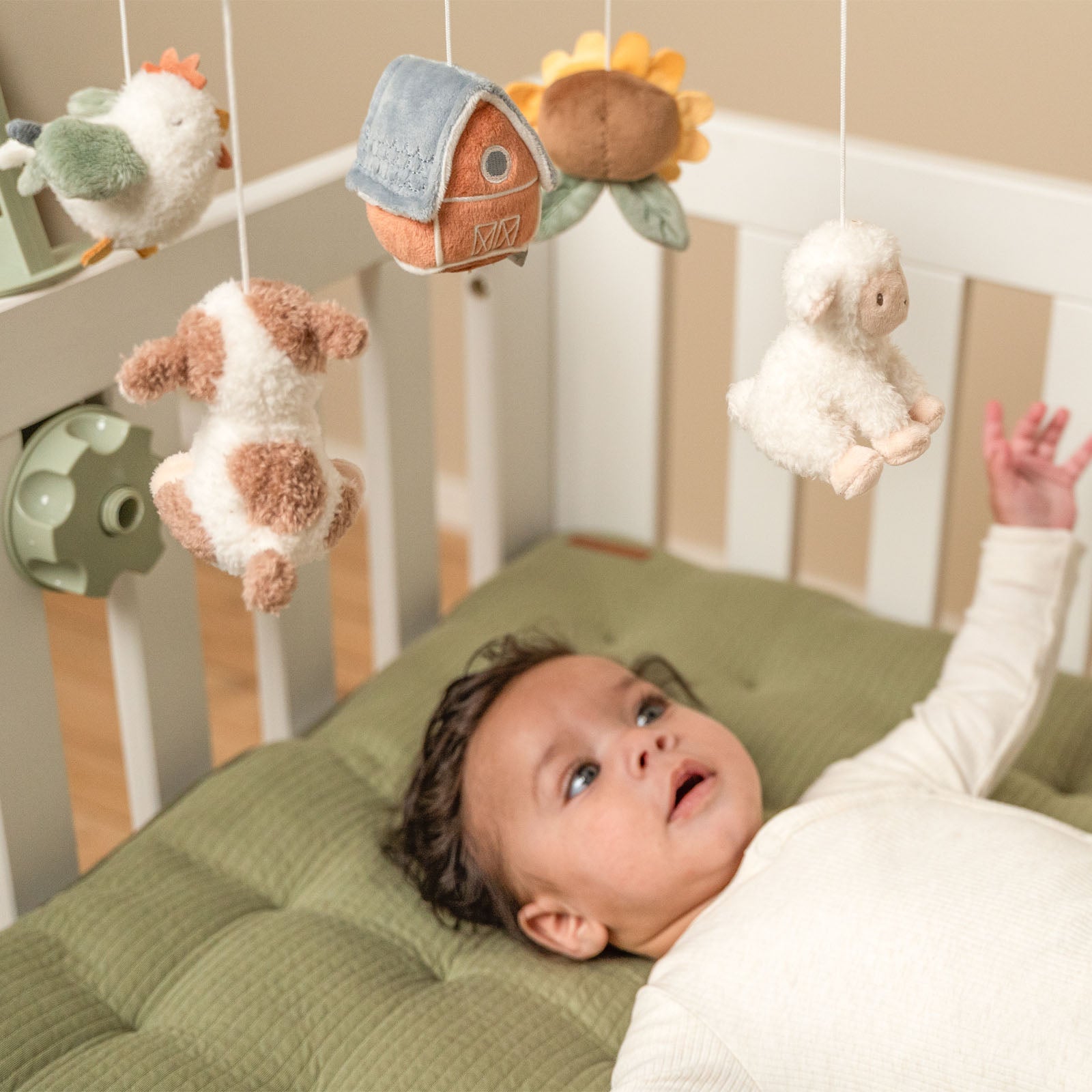 Music Cot Mobile - Little Farm