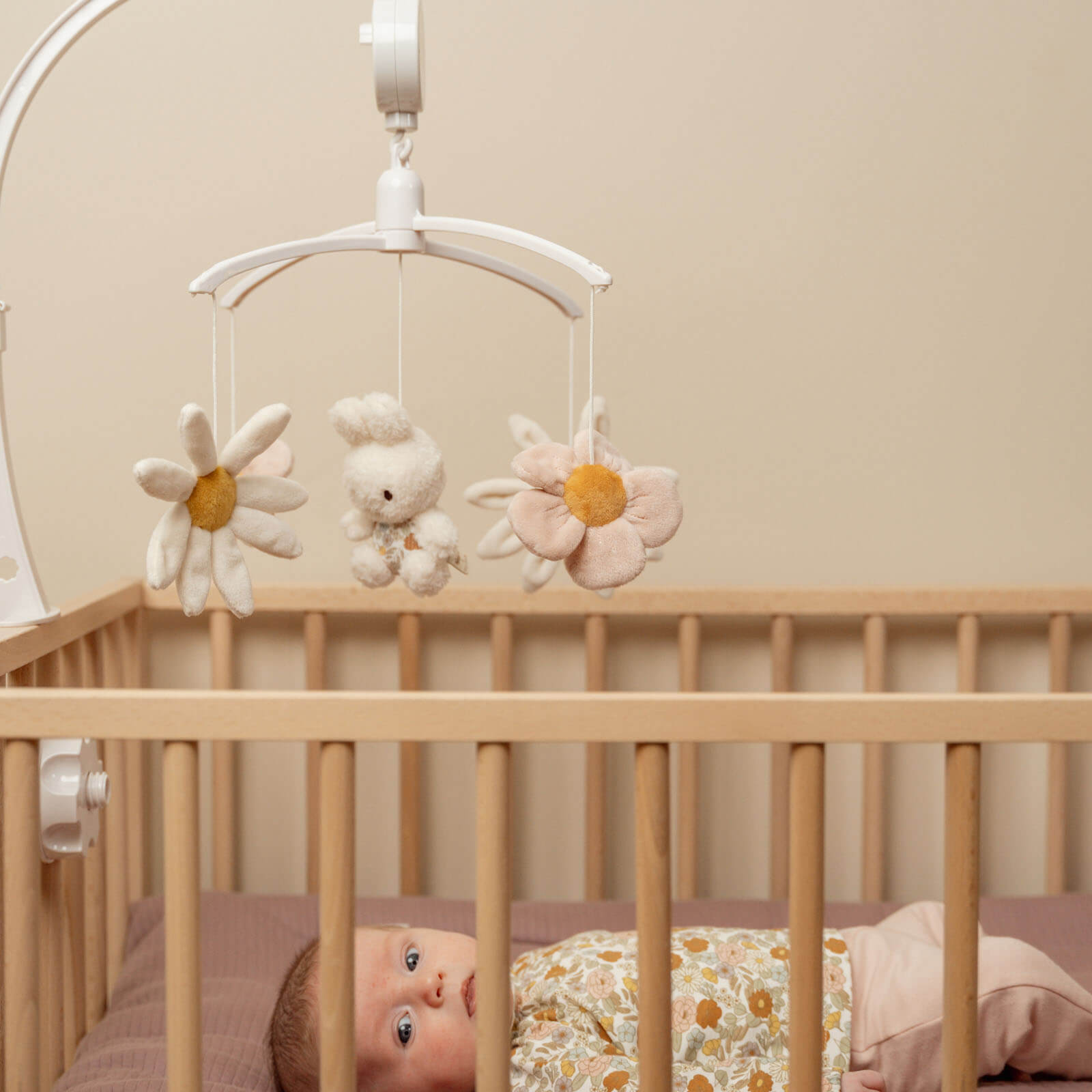 Miffy Music Cot Mobile - Vintage Flowers