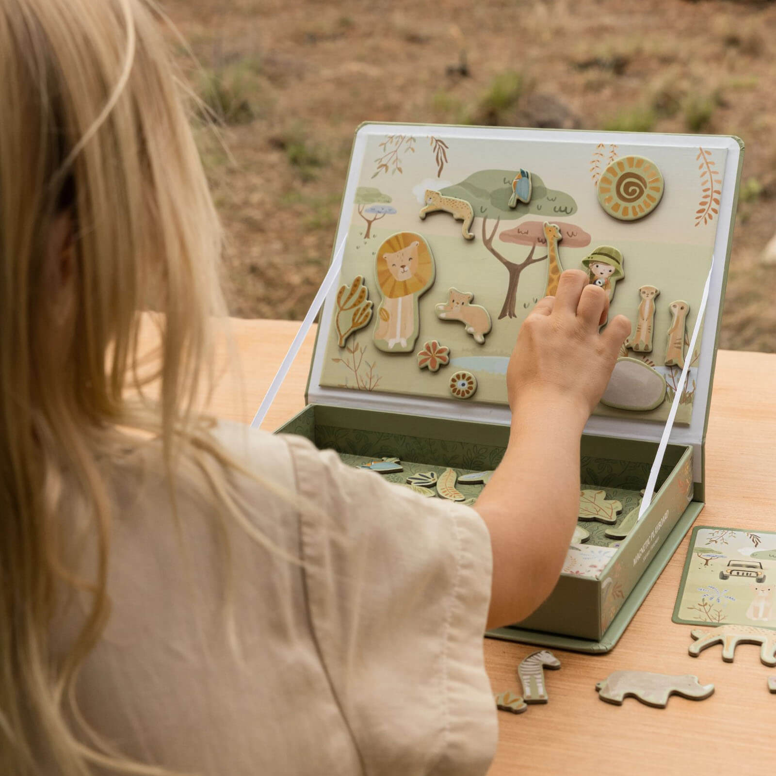 Magnetic Play Board - Safari Friends