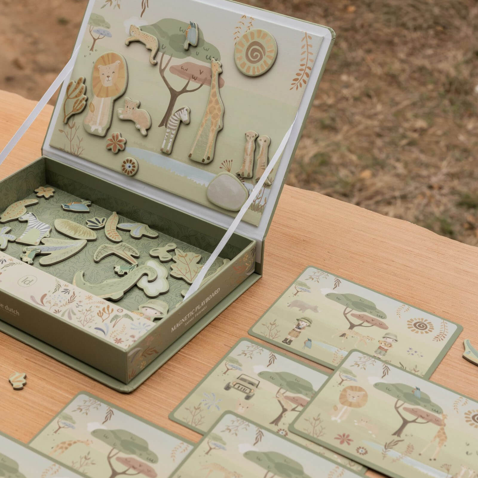 Magnetic Play Board - Safari Friends