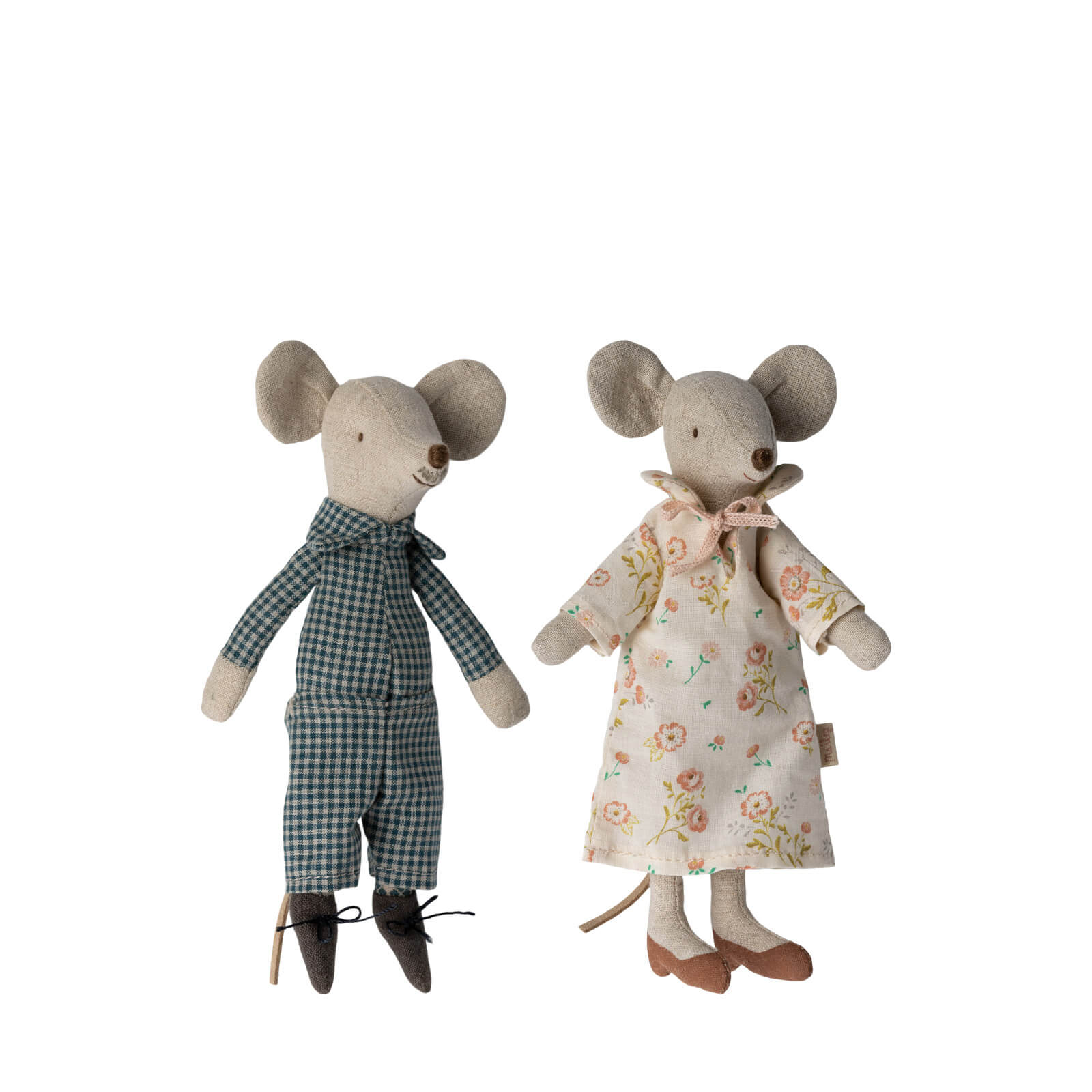Grandma and Grandpa Mice In Cigar Box