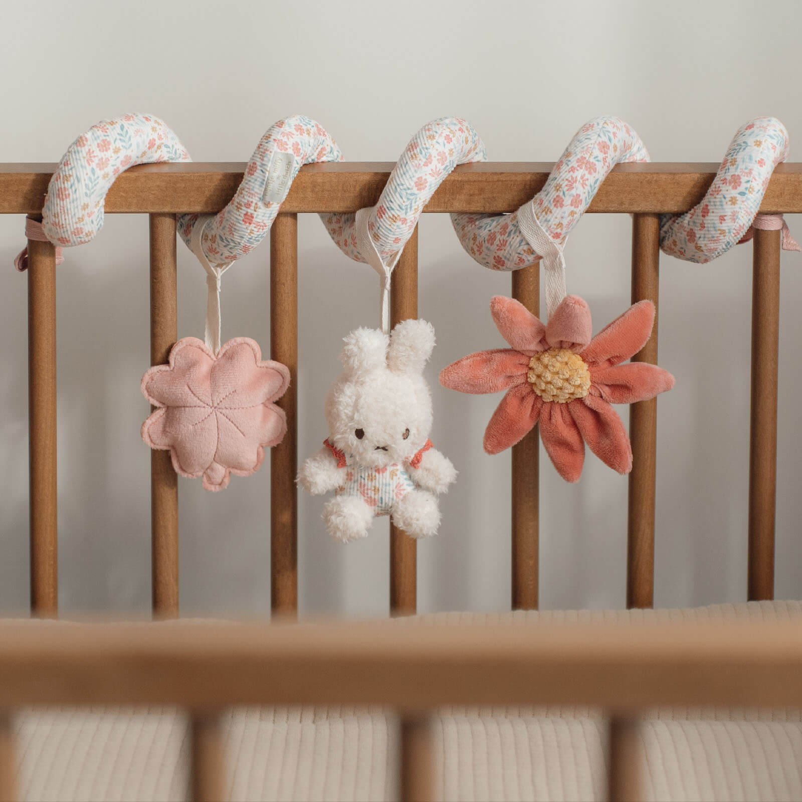 Miffy Activity Spiral - Lucky Blossom