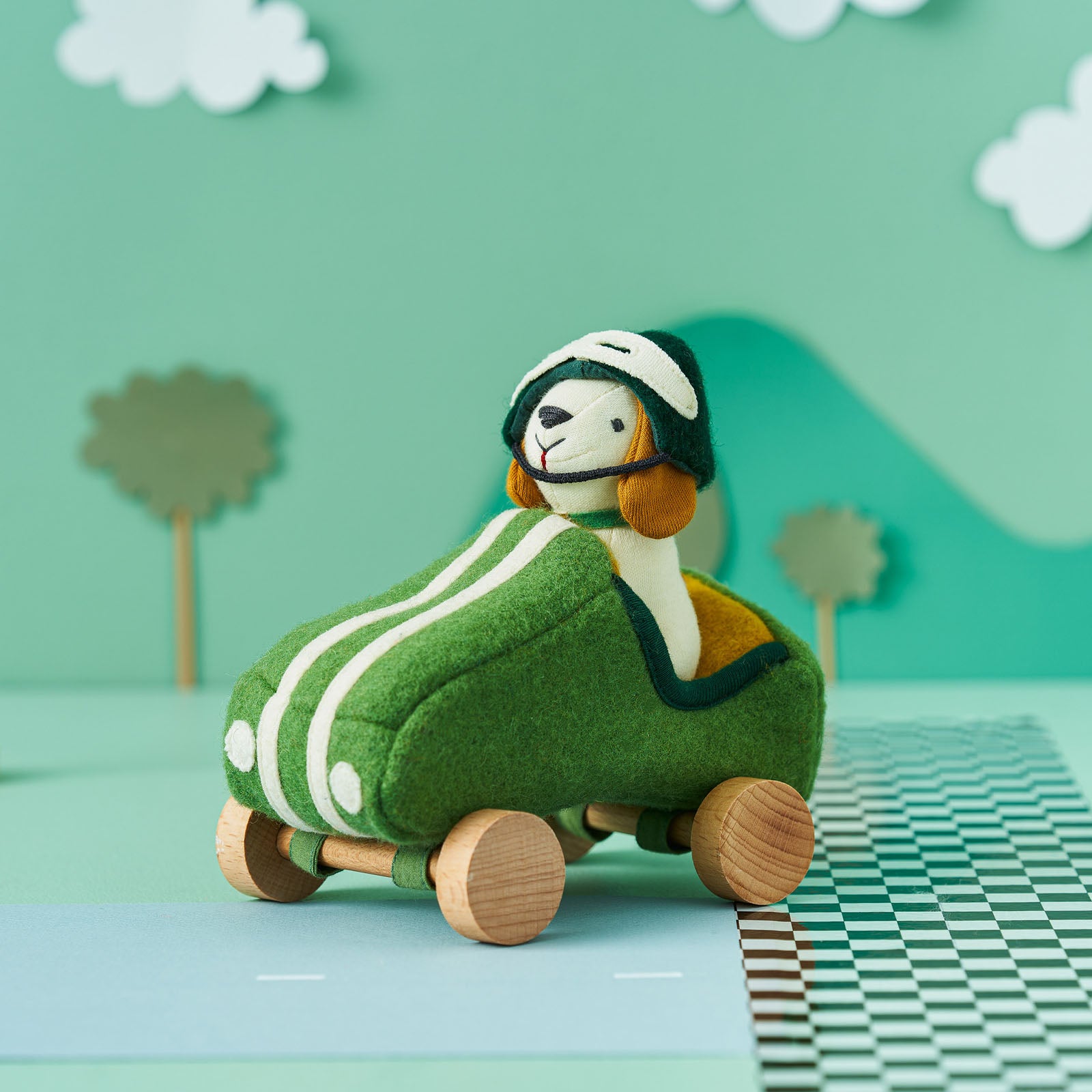 Holdie Dog-Go Racer Boy - Green