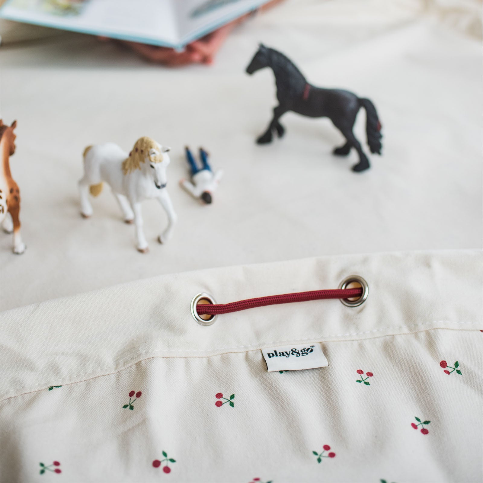Cherry Cherry Toy Storage Bag / Playmat