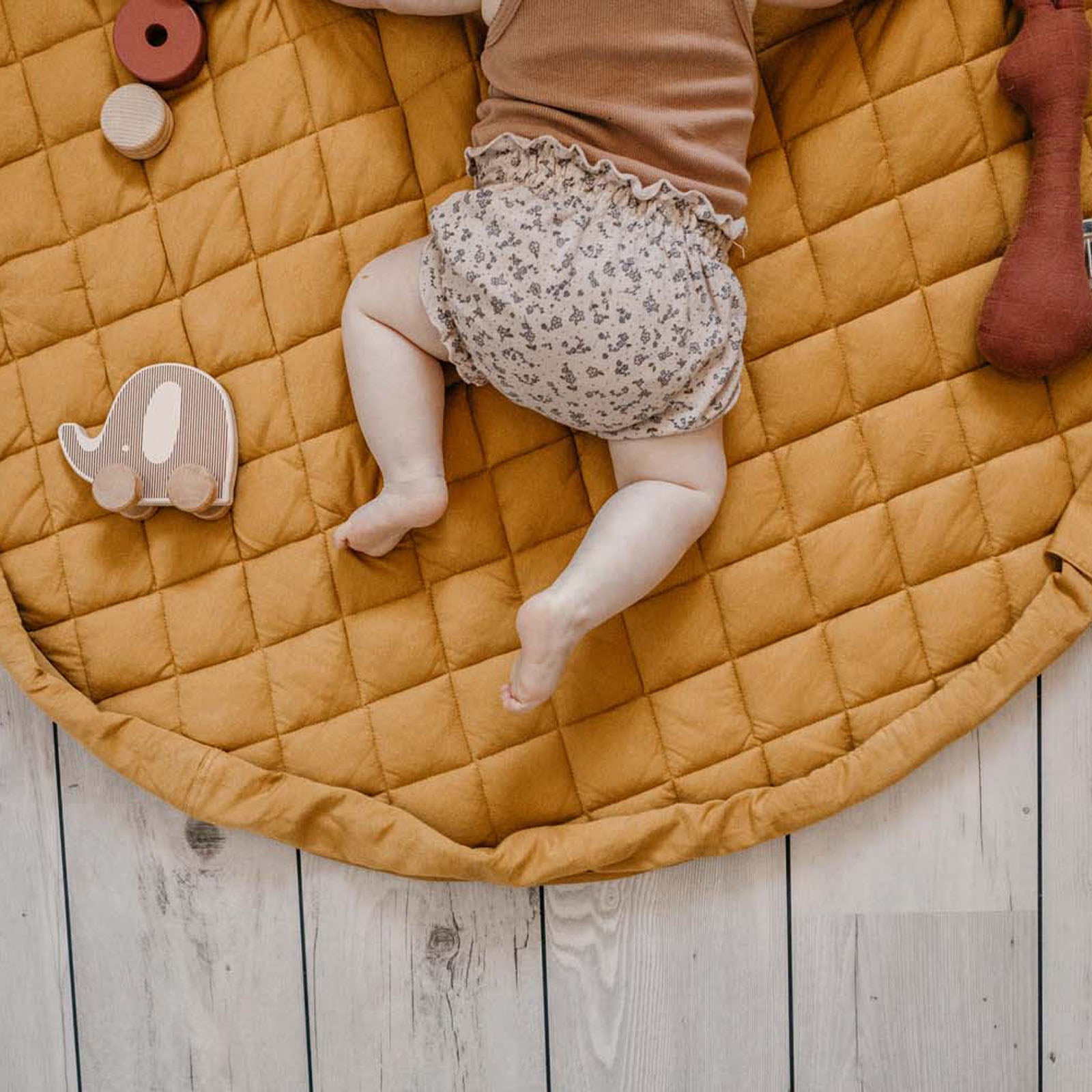 Mustard Chai Tea Toy Storage Bag / Playmat