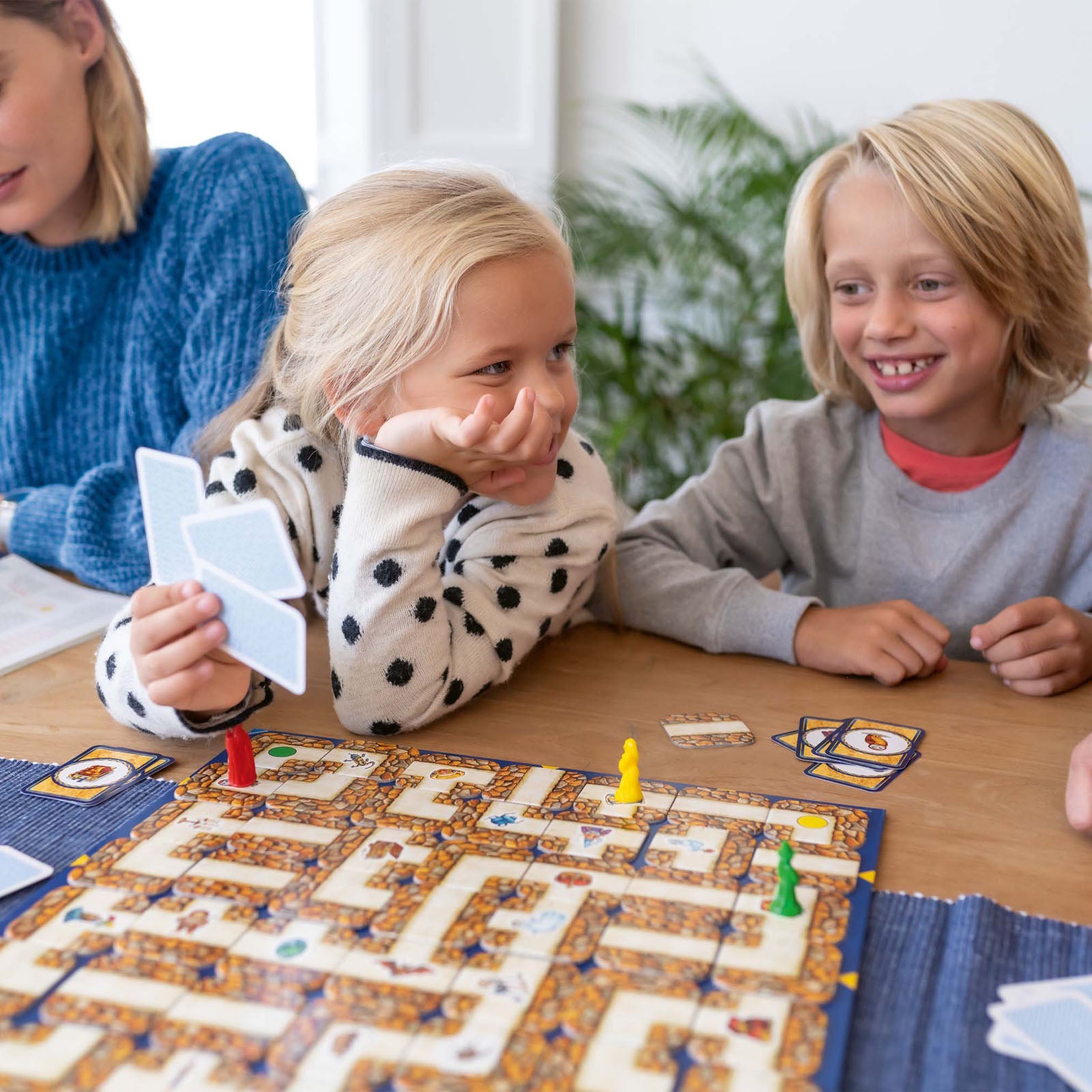 Labyrinth Board Game
