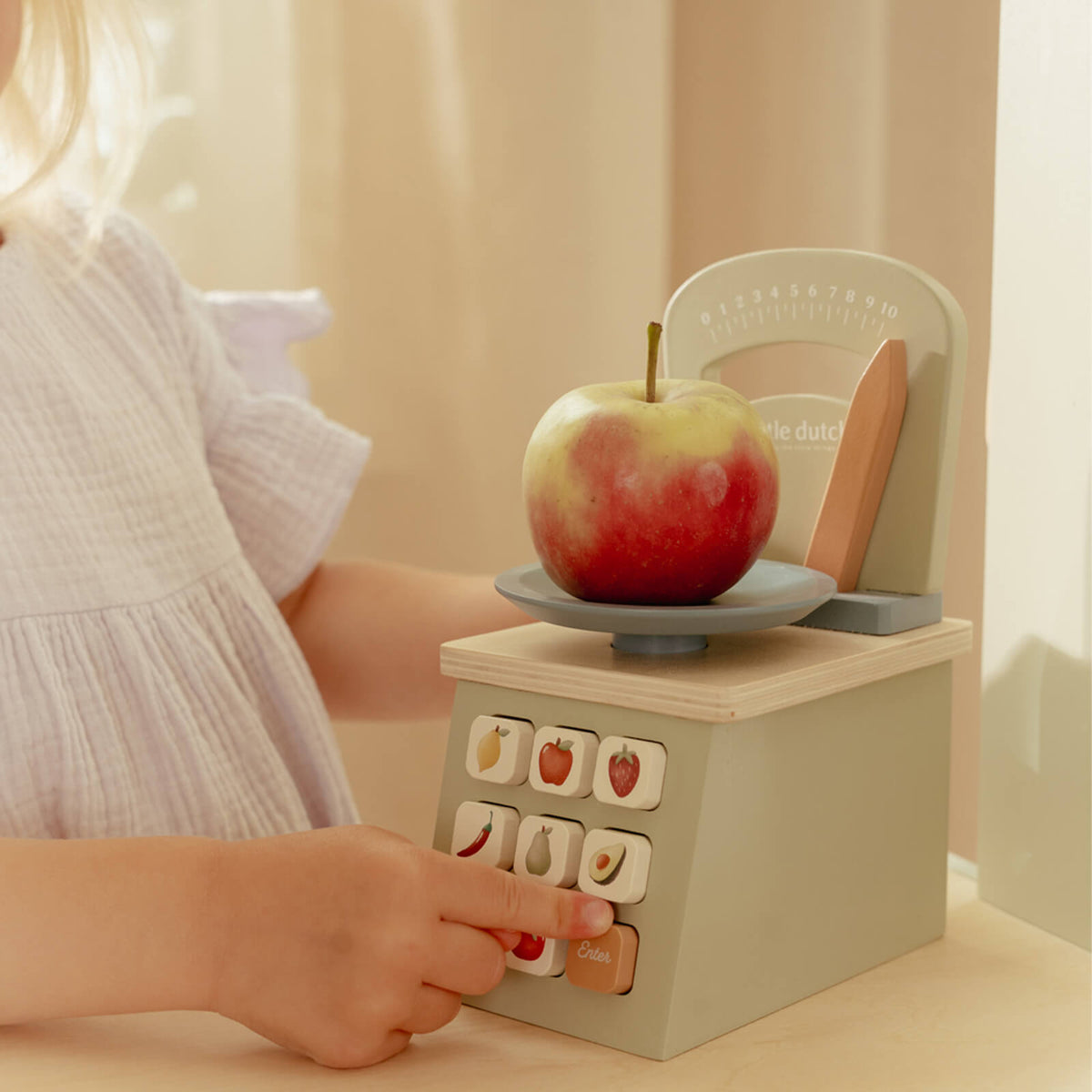 Wooden Weighing Scale