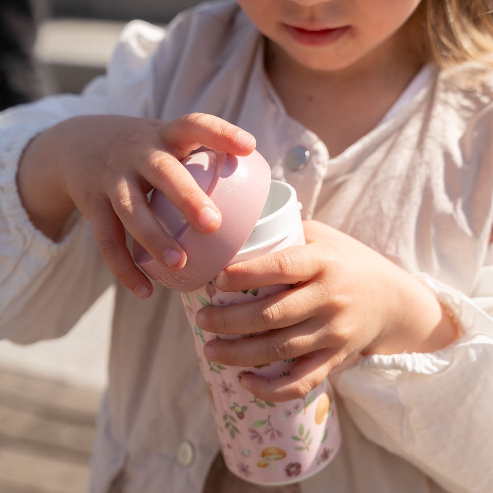 School Beaker Bottle 300 ml - Fairy Garden