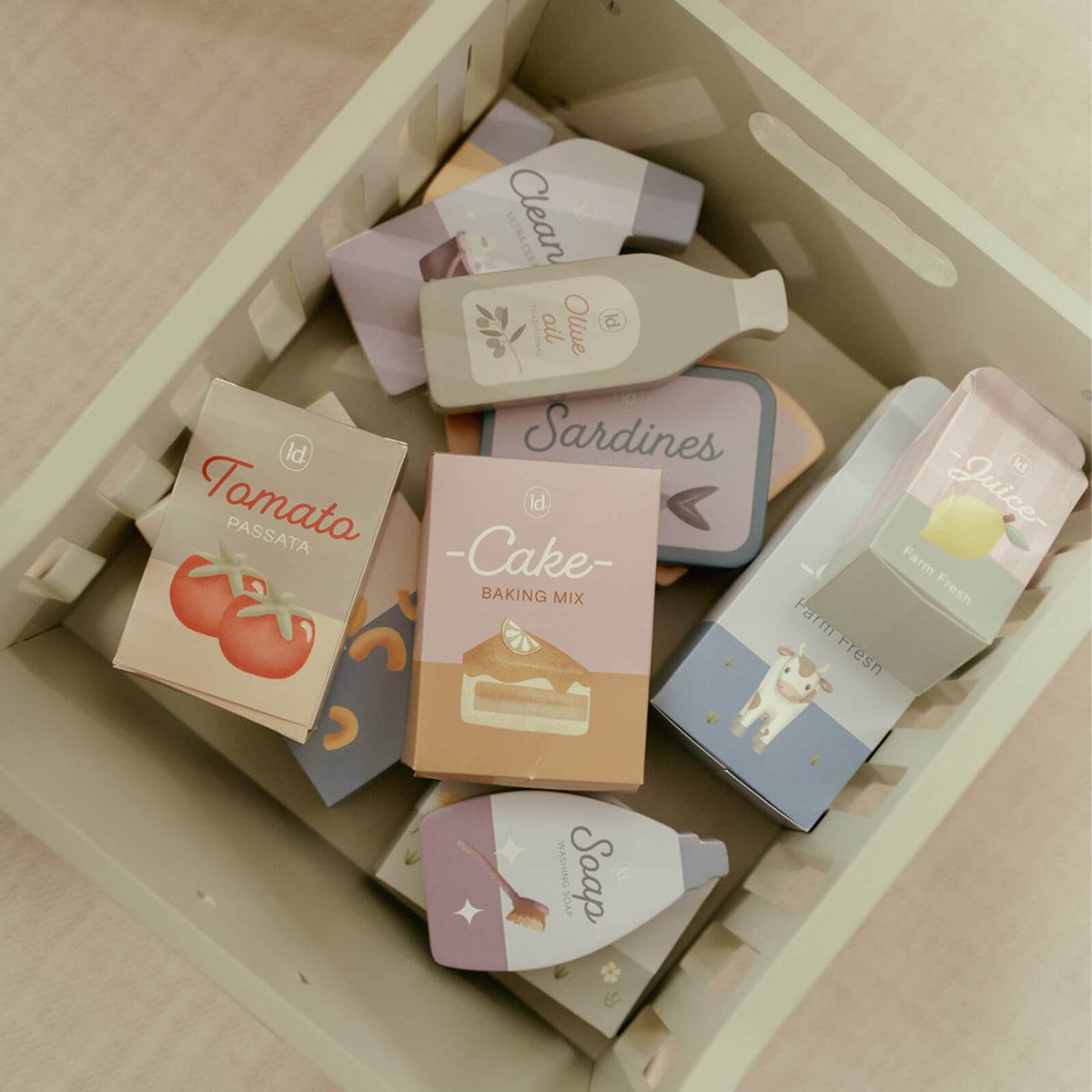 Wooden Shopping Cart - 13 Pieces