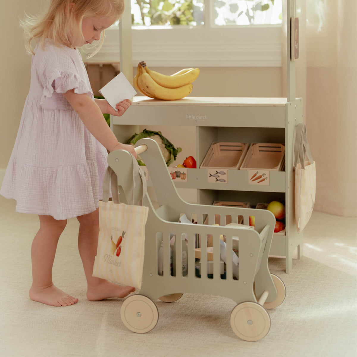 Wooden Shopping Cart - 13 Pieces