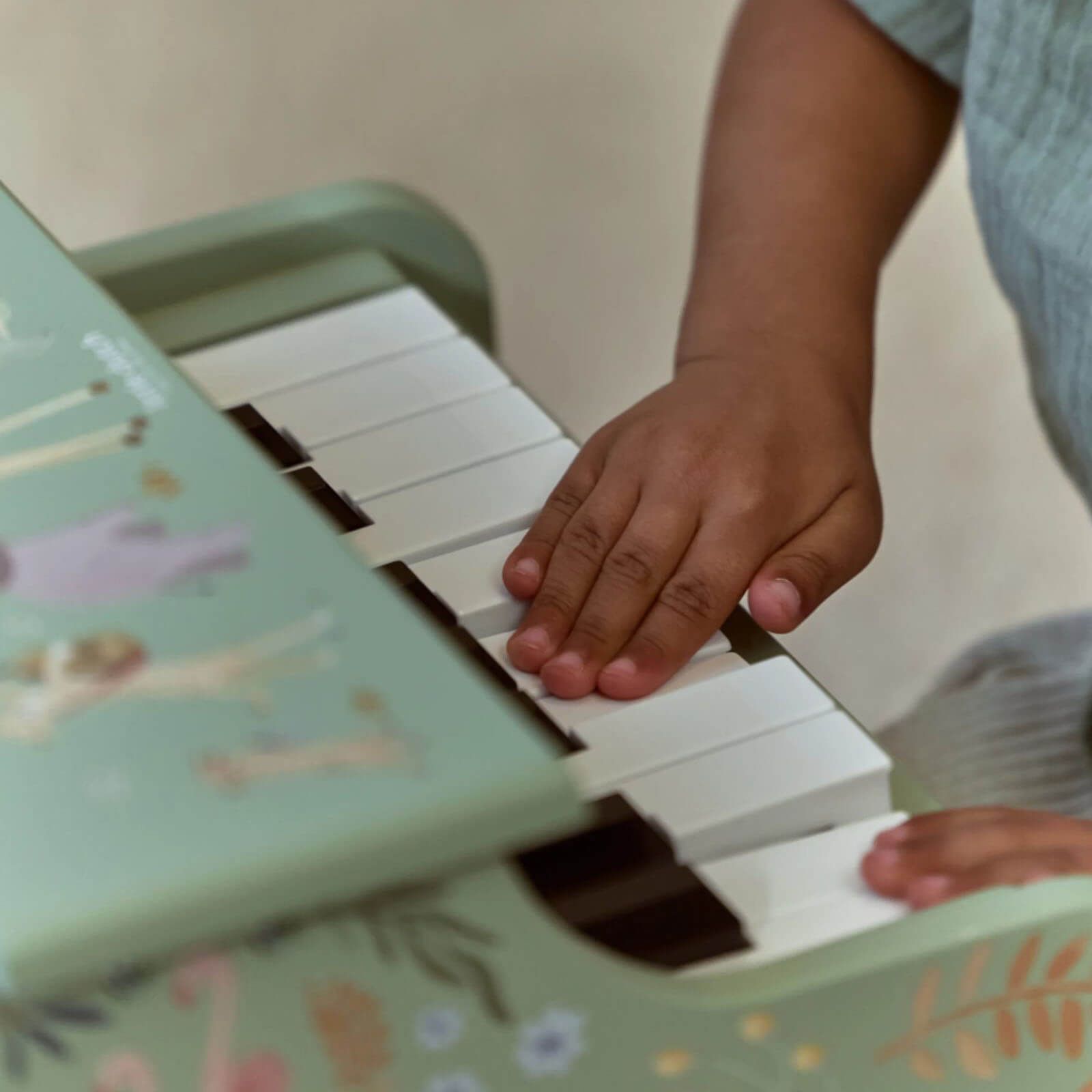 Wooden Piano - Green - Safari Friends