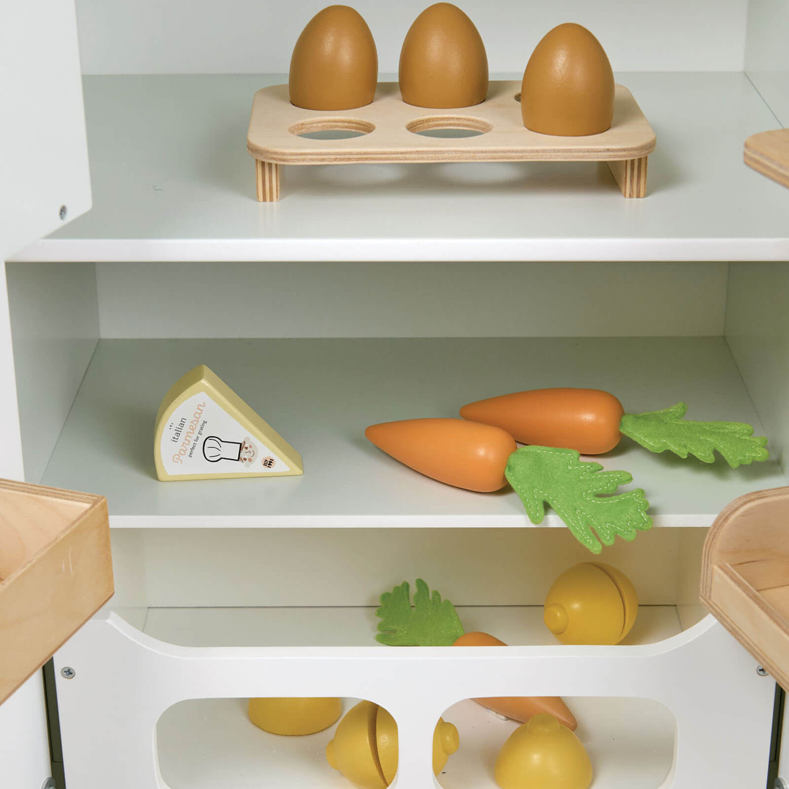 Refrigerator With Functioning Ice Maker