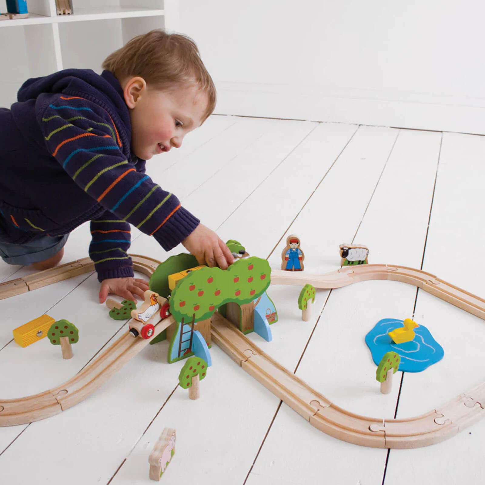 Farm Train Set - 44 Pieces
