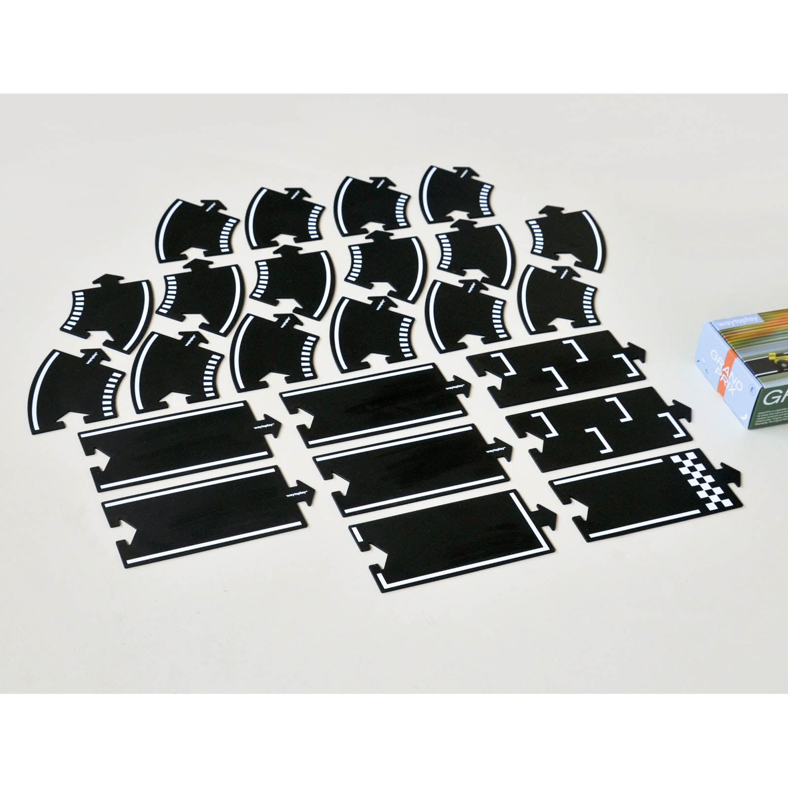 Highway - Road Track 24 Pieces