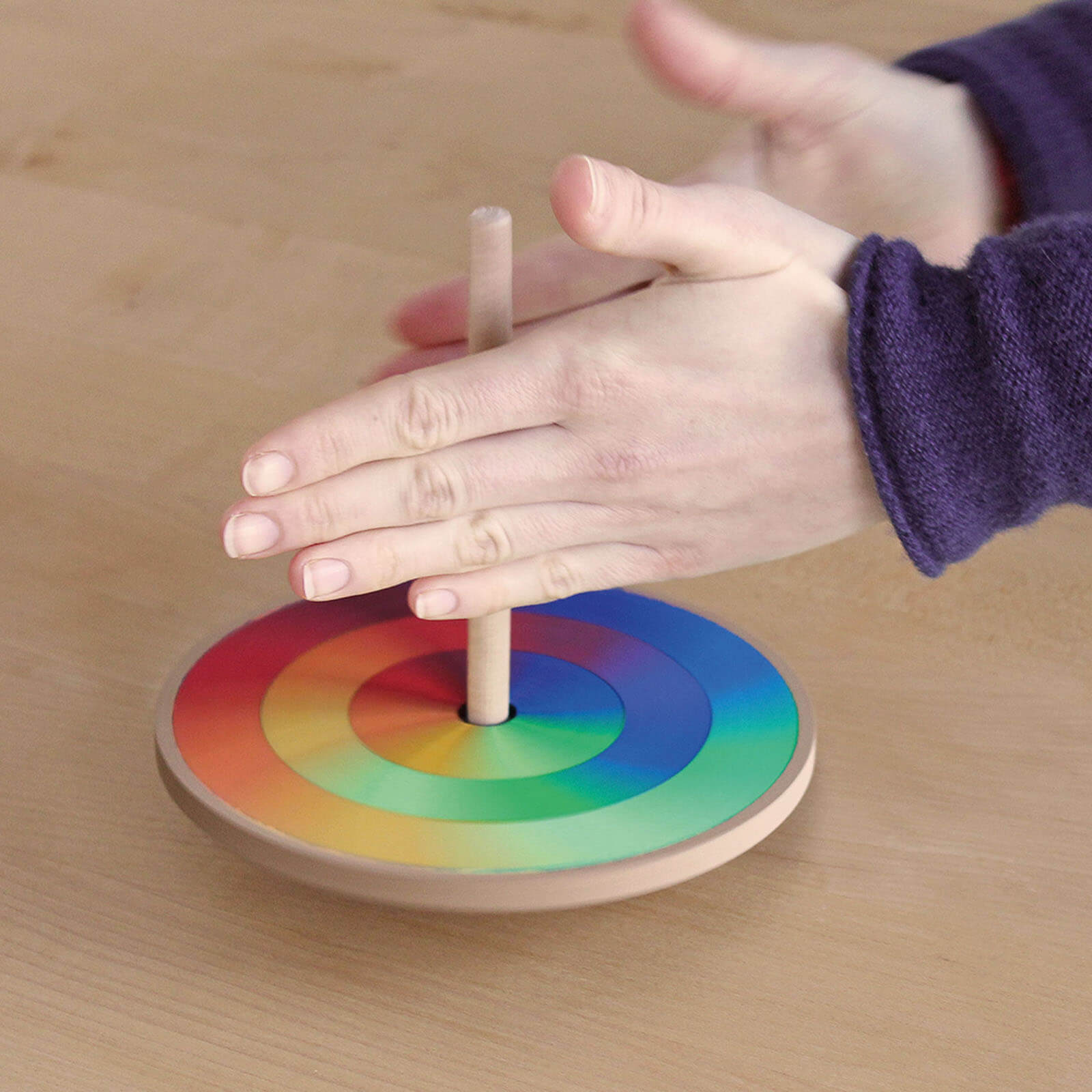 Hand Spinning Top Goethe