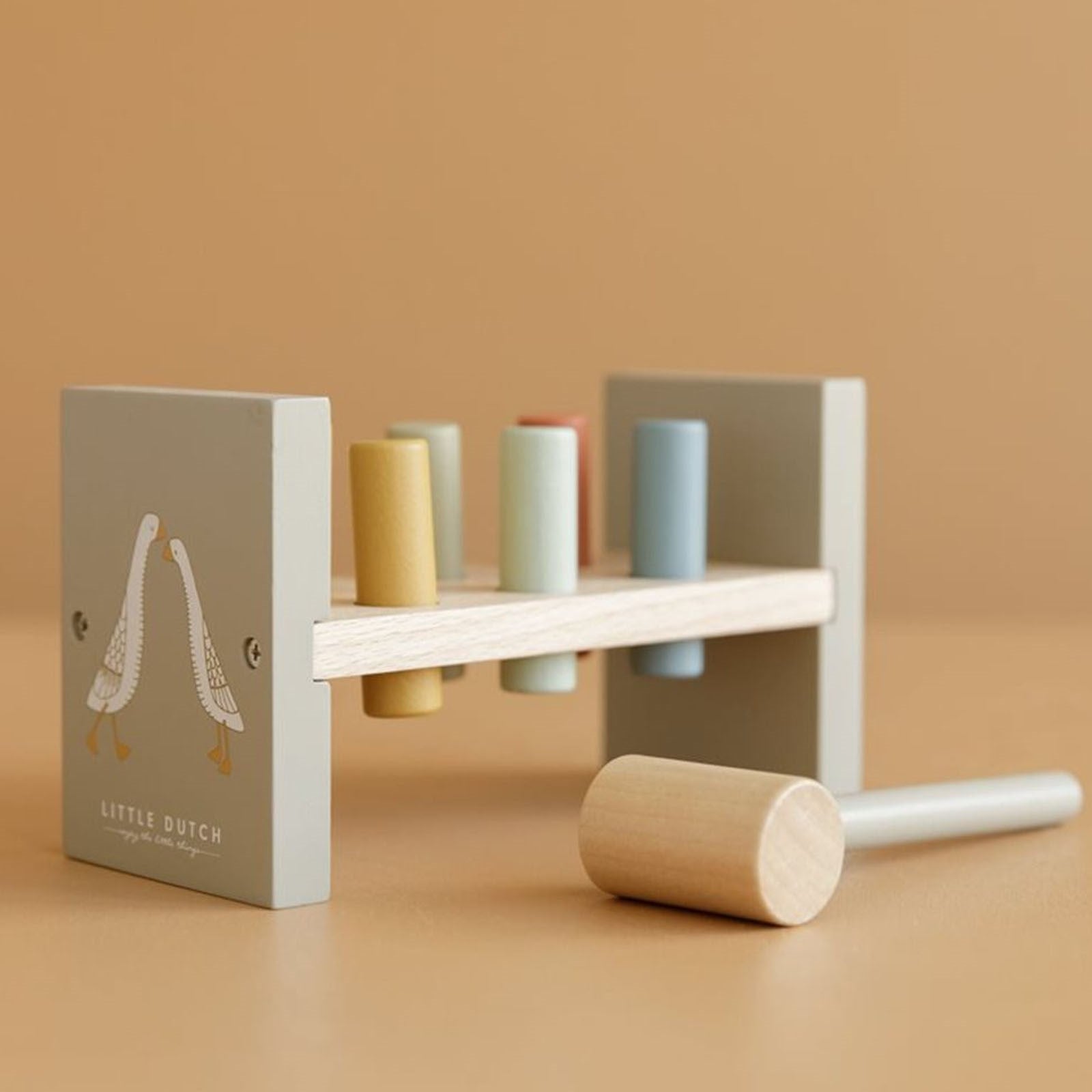 Pounding Bench - Little Goose