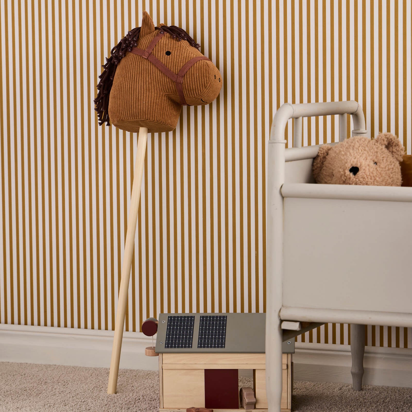 Hobby Horse - Vera