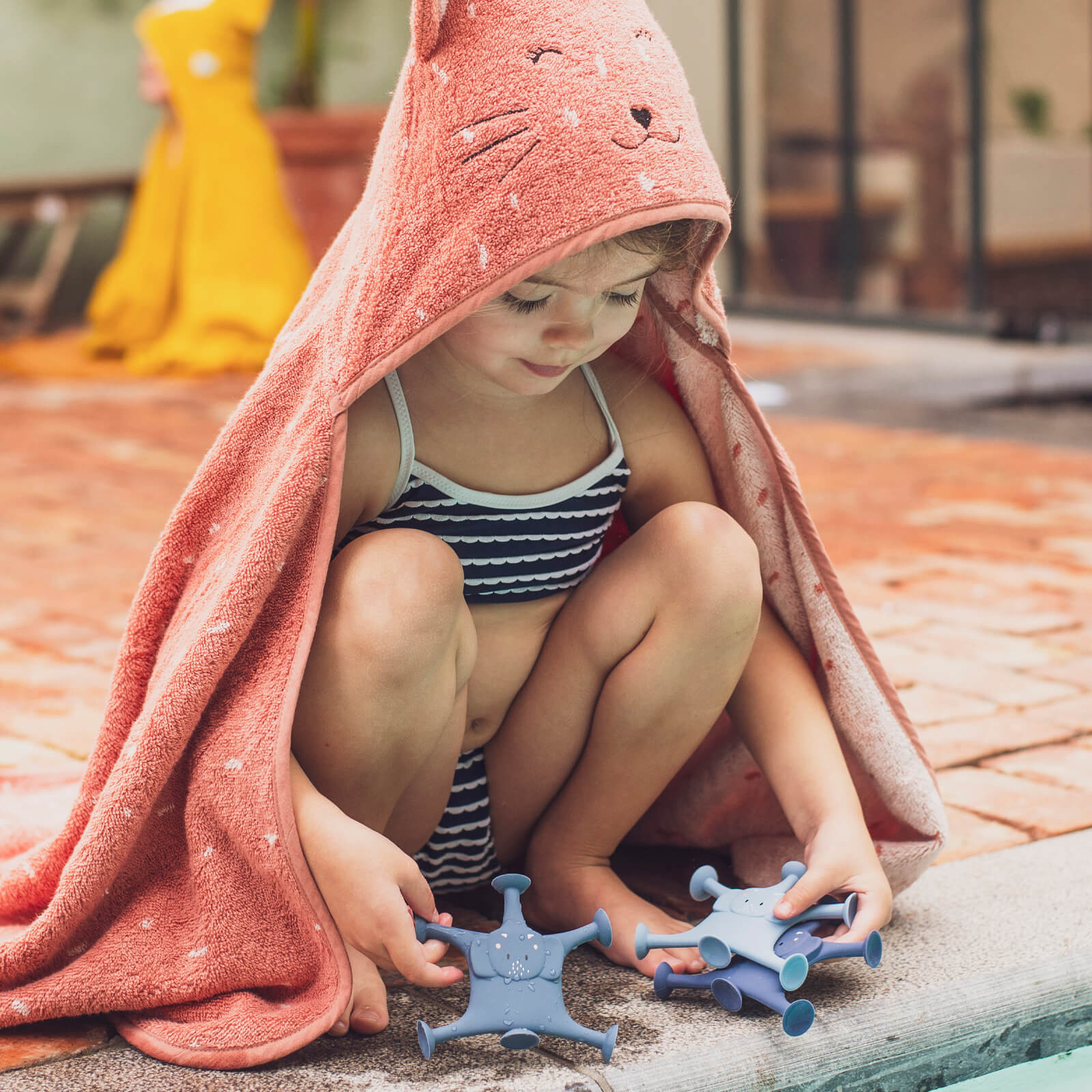 Poncho Towel - Mrs Cat