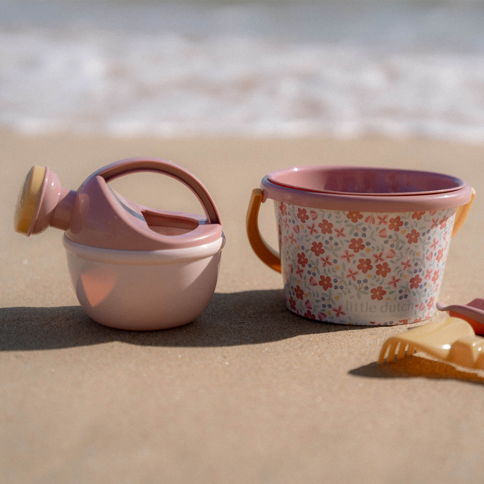 5 Piece Beach Set - Pink Flowers