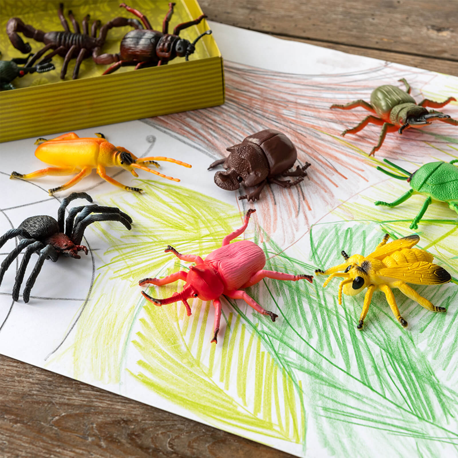 Assorted Creepy Crawlies - Box of 10