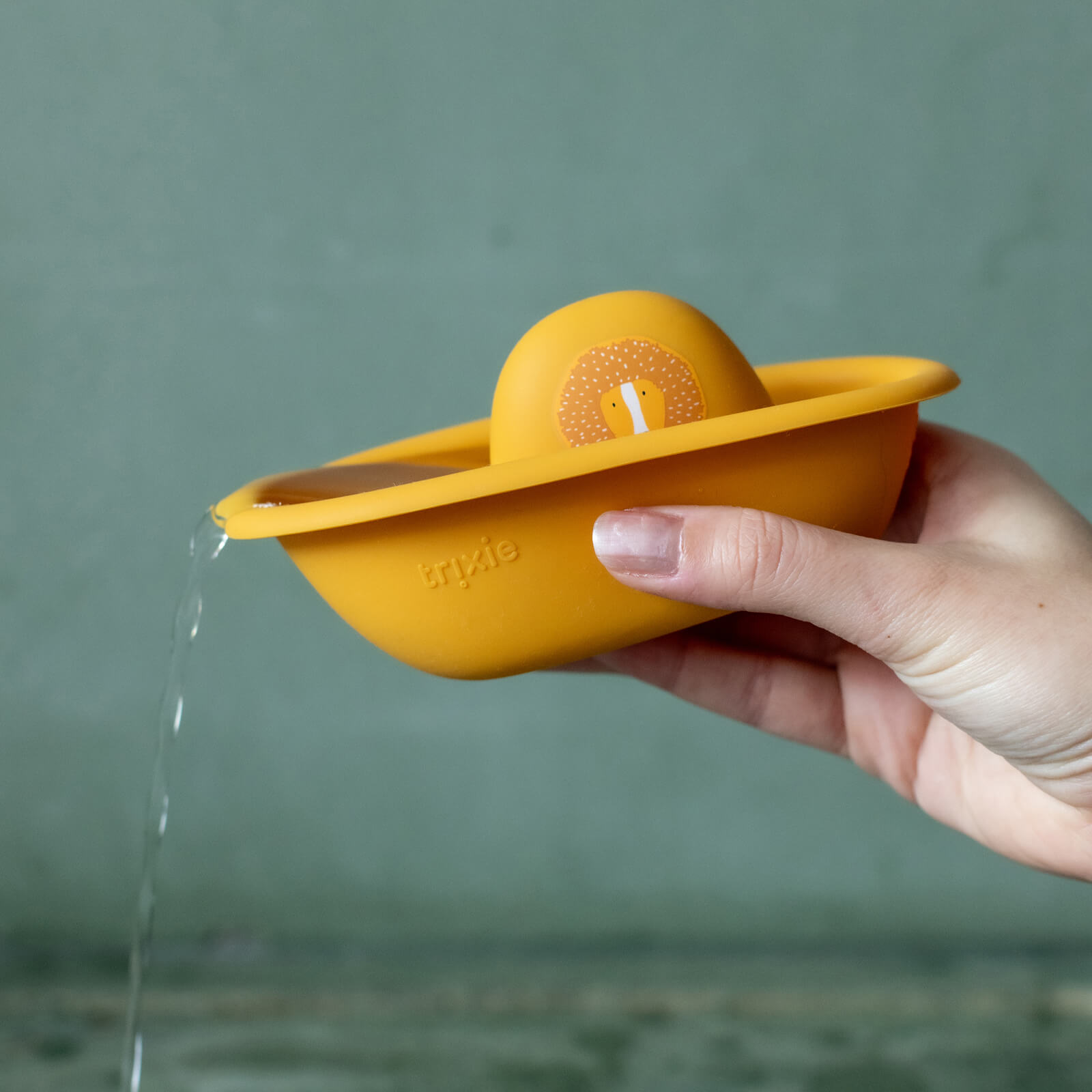 Stackable Bath Boats