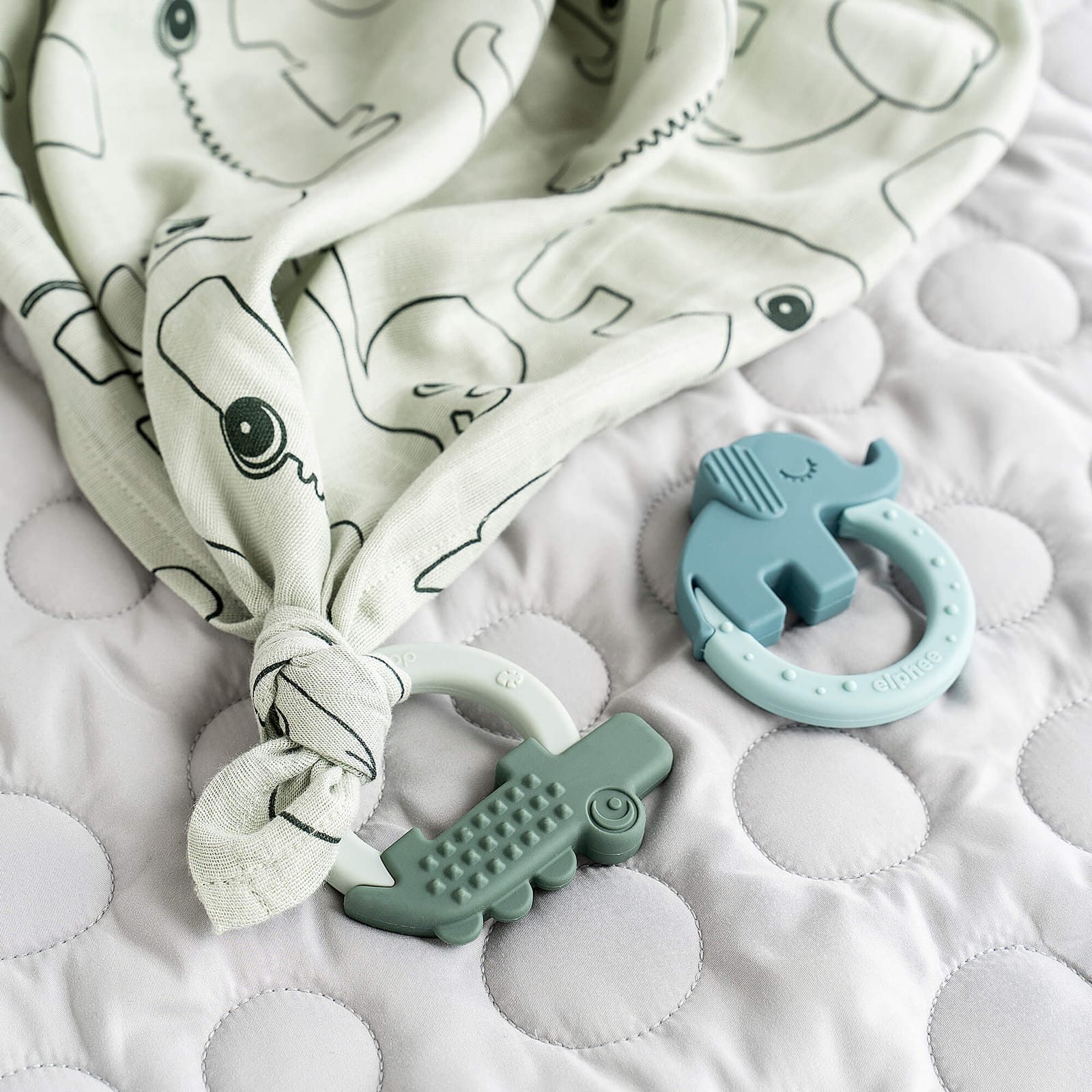 Teether 2 Pack - Deer Friends Green-Blue