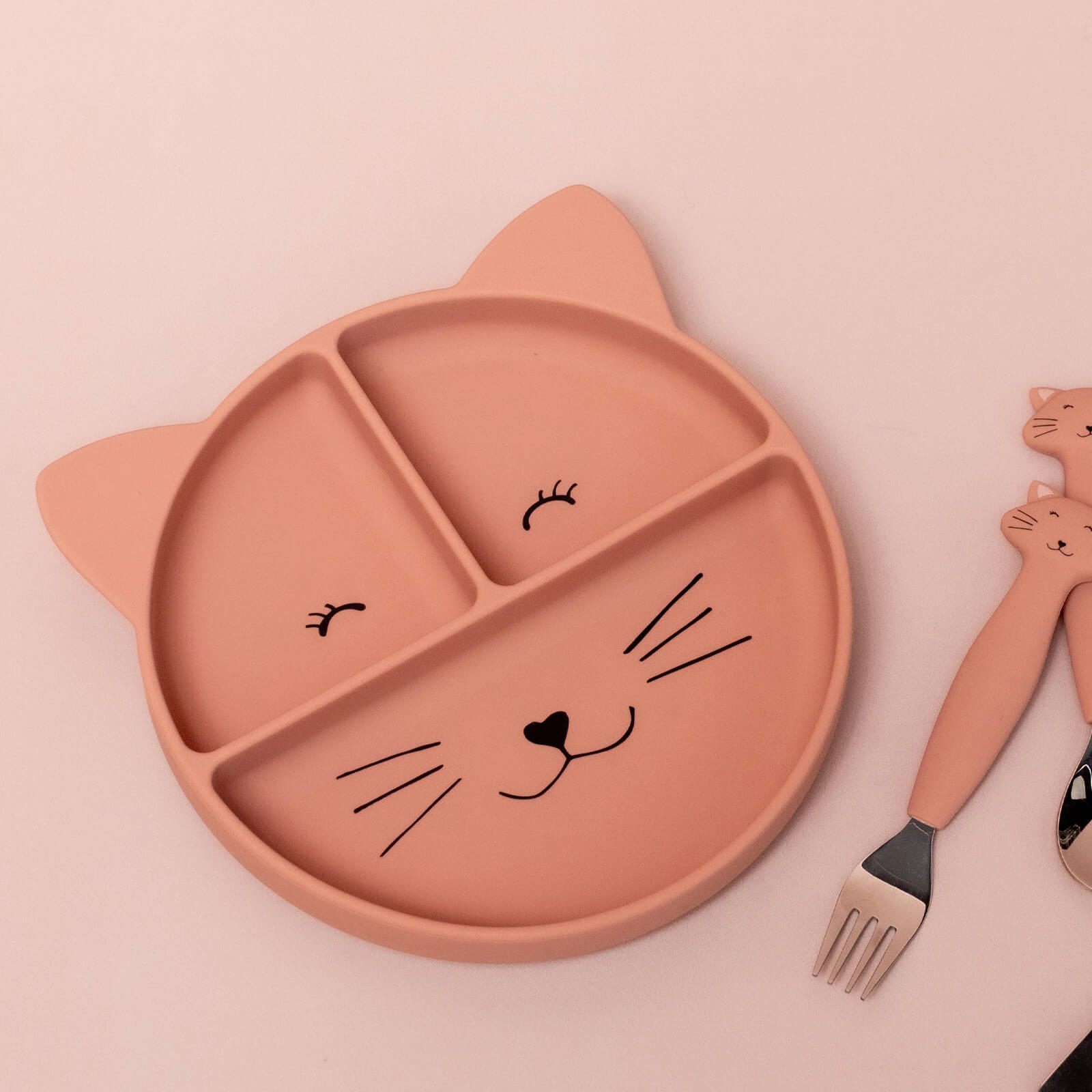 Silicone Divided Suction Plate - Mrs Cat