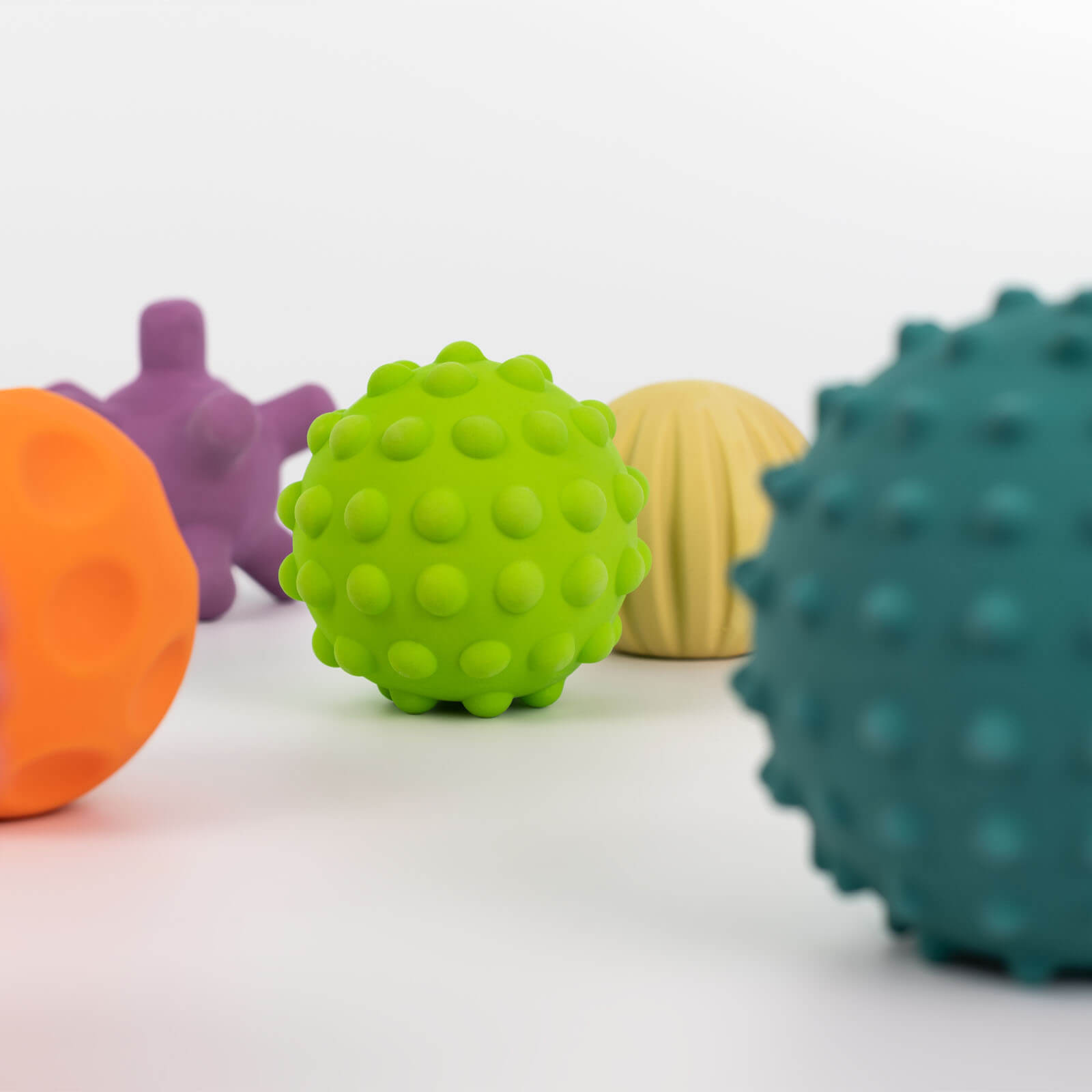 6 Sensory Balls