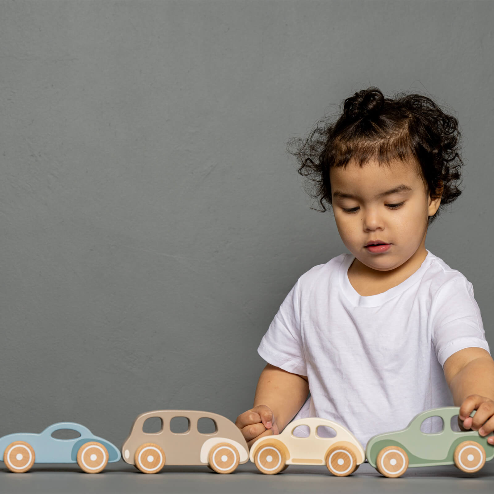 Set of 4 Wooden Retro Cars