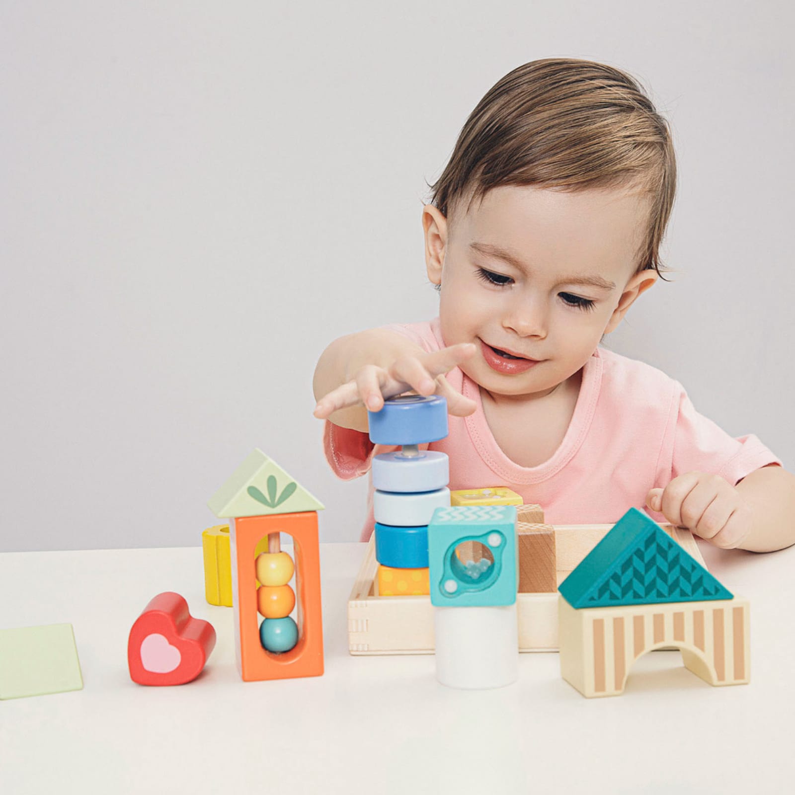 Exploration Stacking Blocks