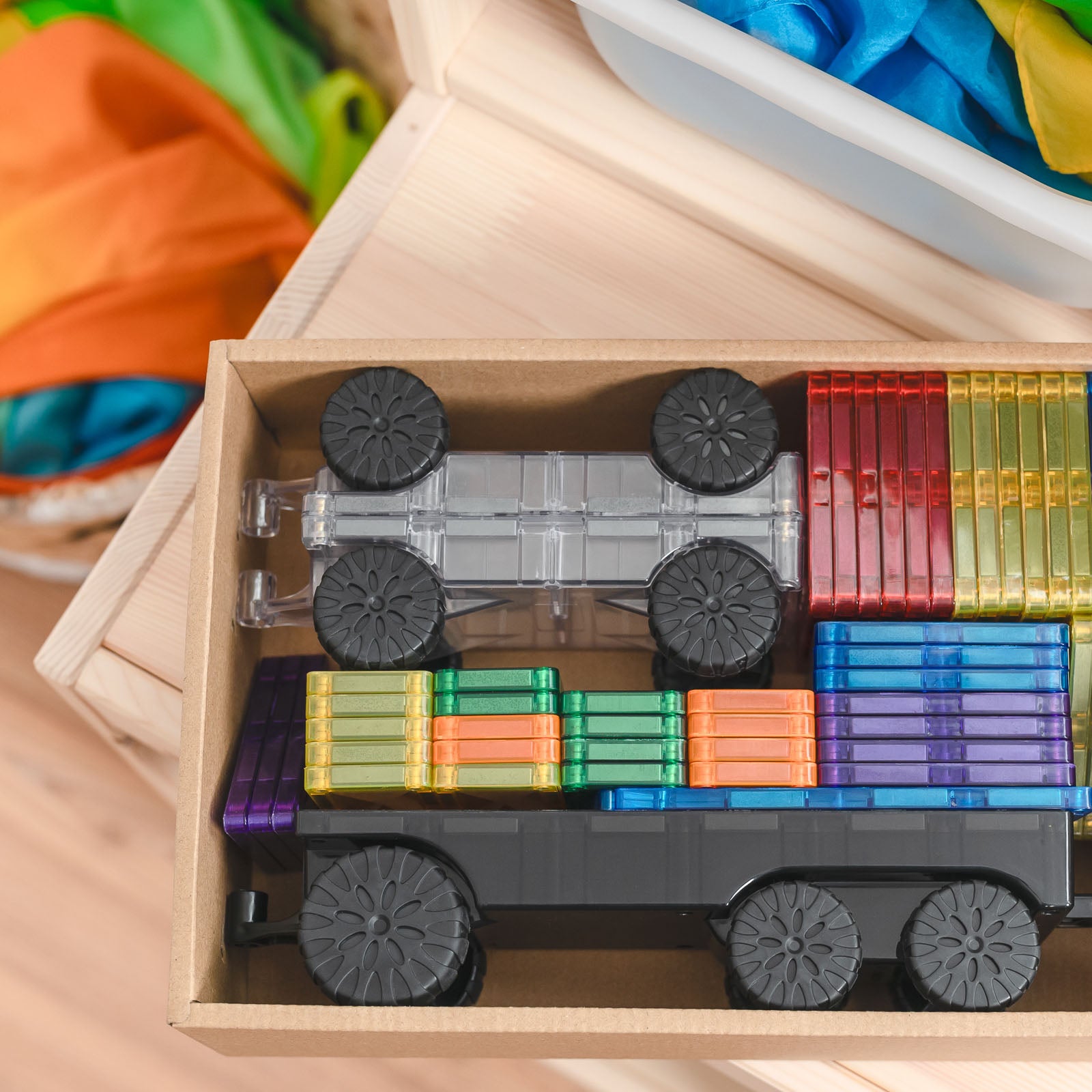 Magnetic Tiles Rainbow Transport Pack - 50 Pieces