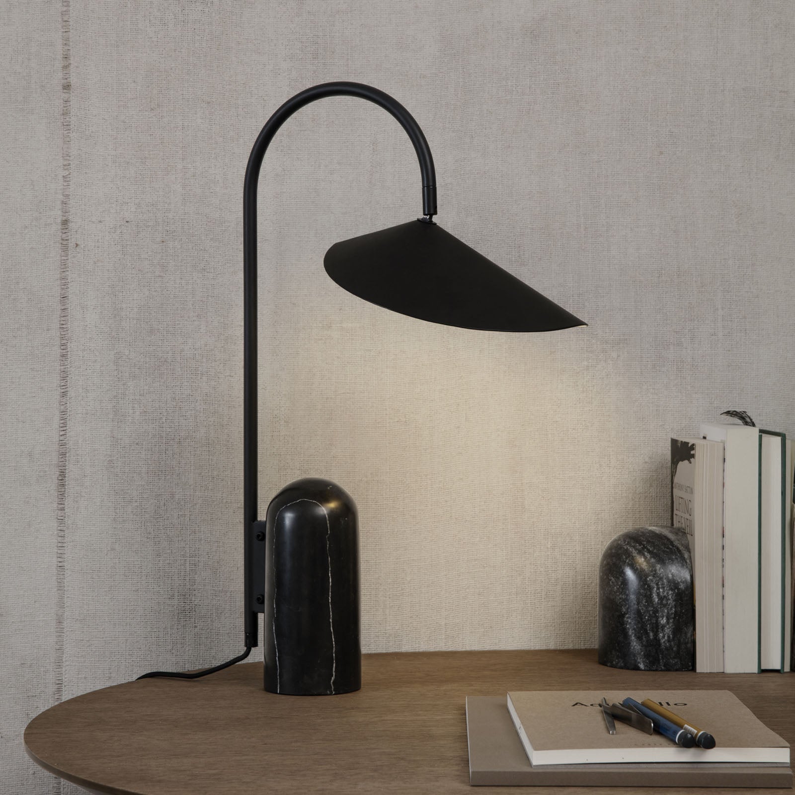 Arum Table Lamp - Black