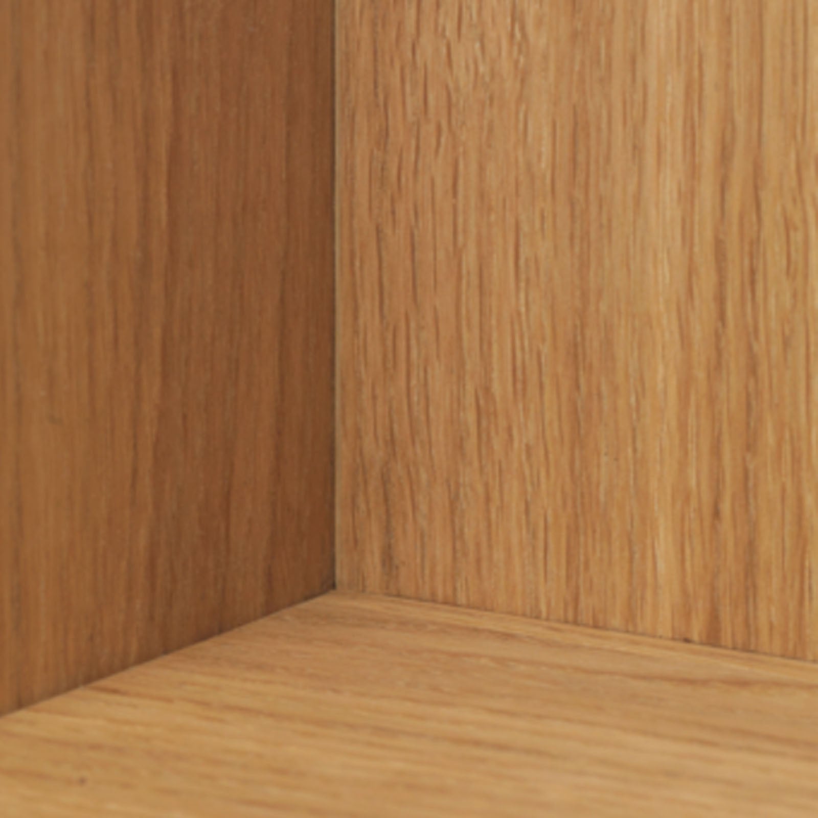 Stagger Shelf - Square - Oiled Oak