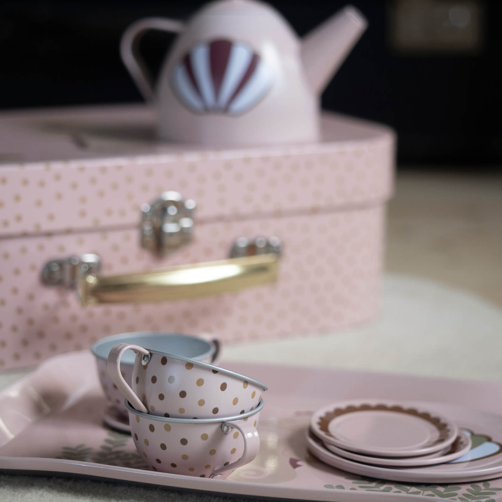 Tea Set Suitcase - Sea Horse