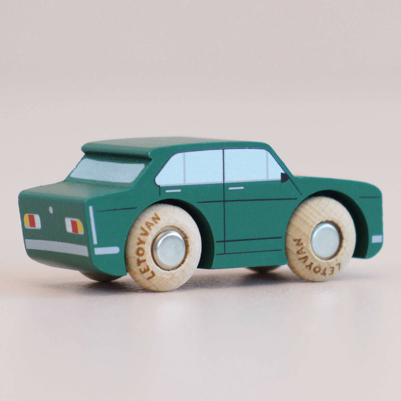 Wooden Car - GT20 Tommy