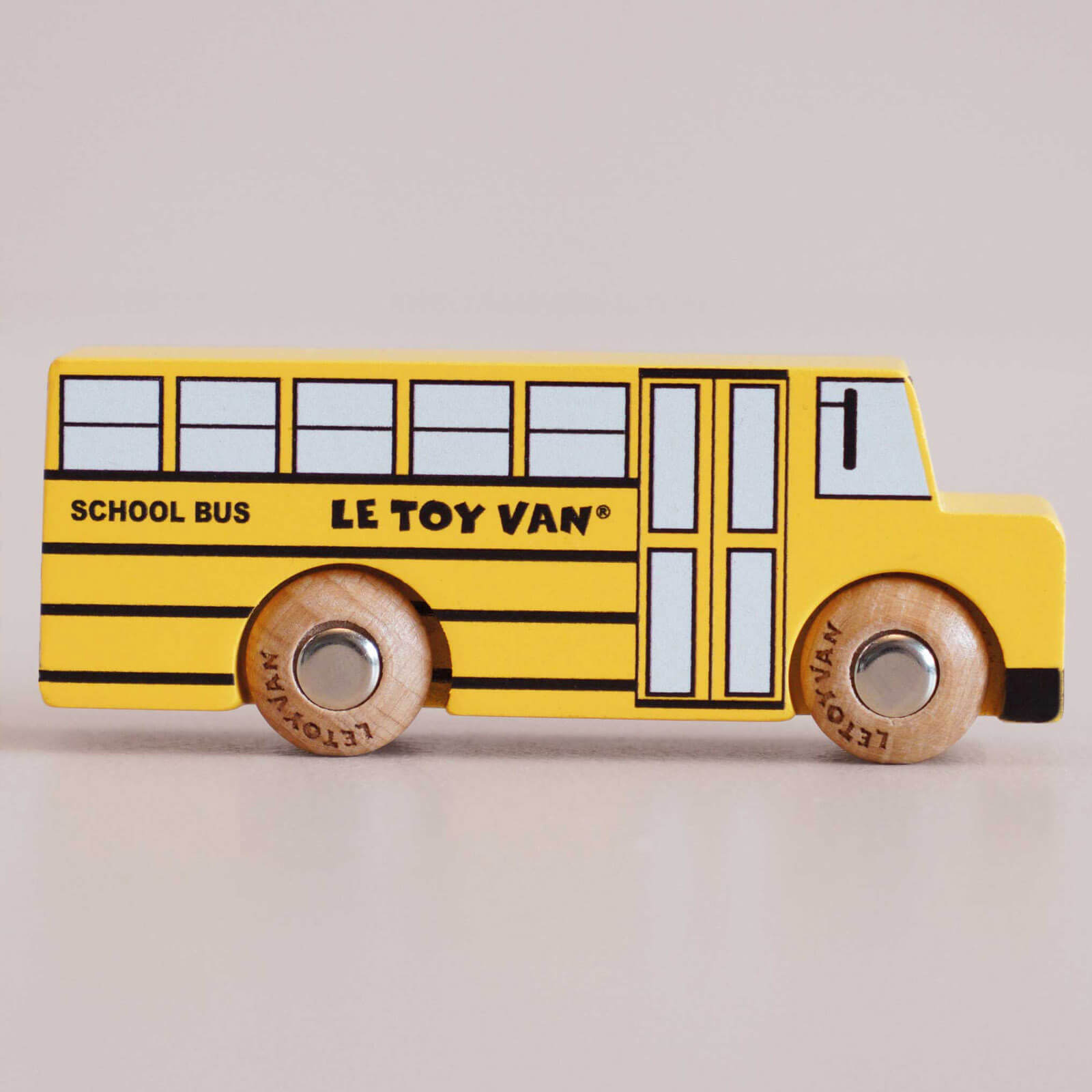 Wooden School Bus - GT285 Rufus