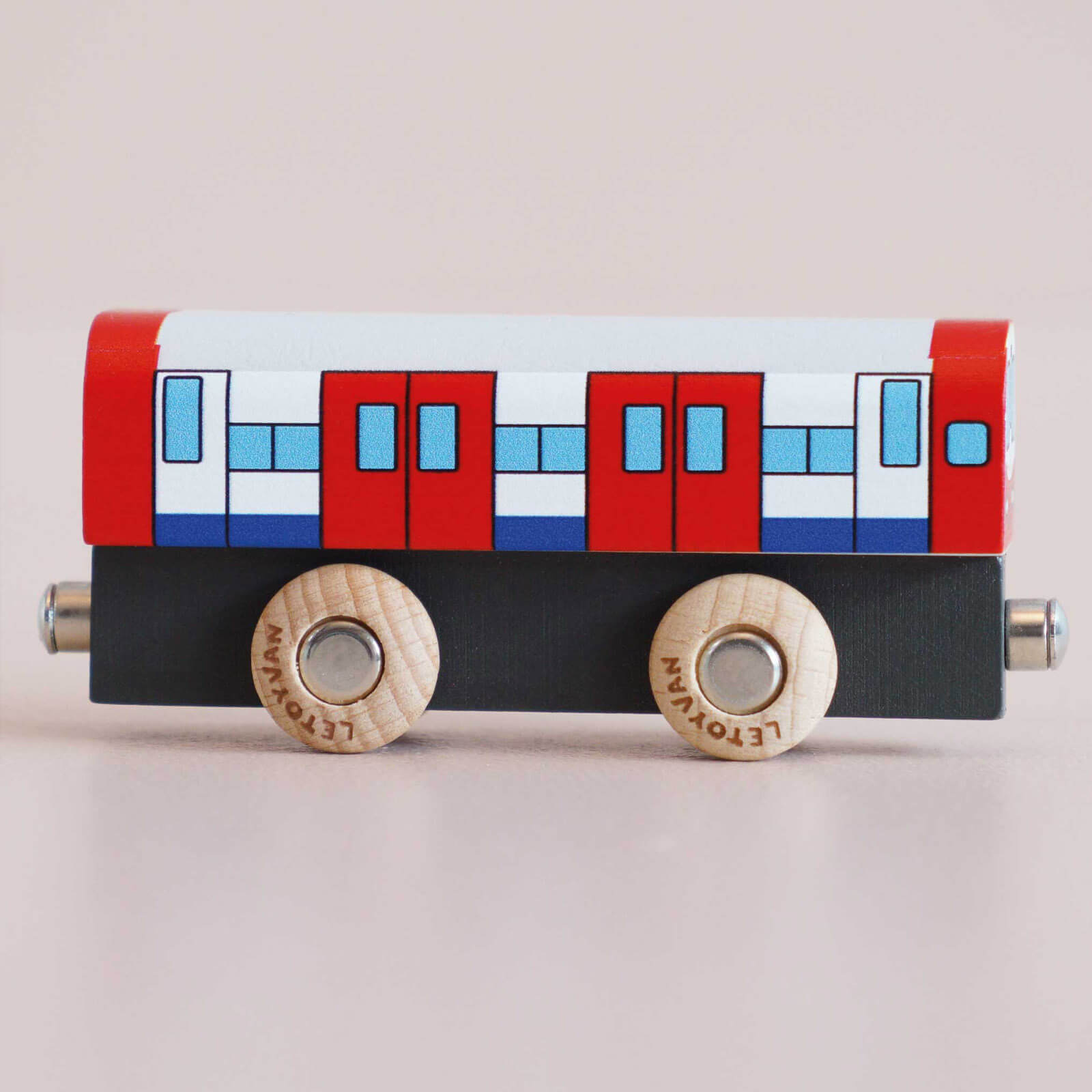 Wooden Train Cabin - GT290 Tim