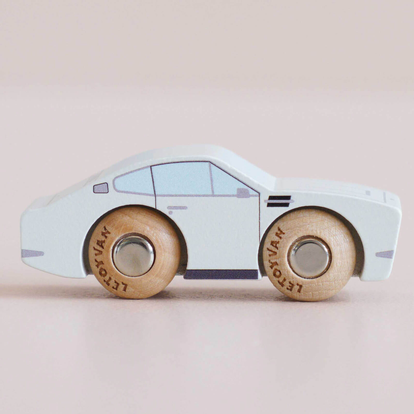 Wooden Car - GT35 Aaron