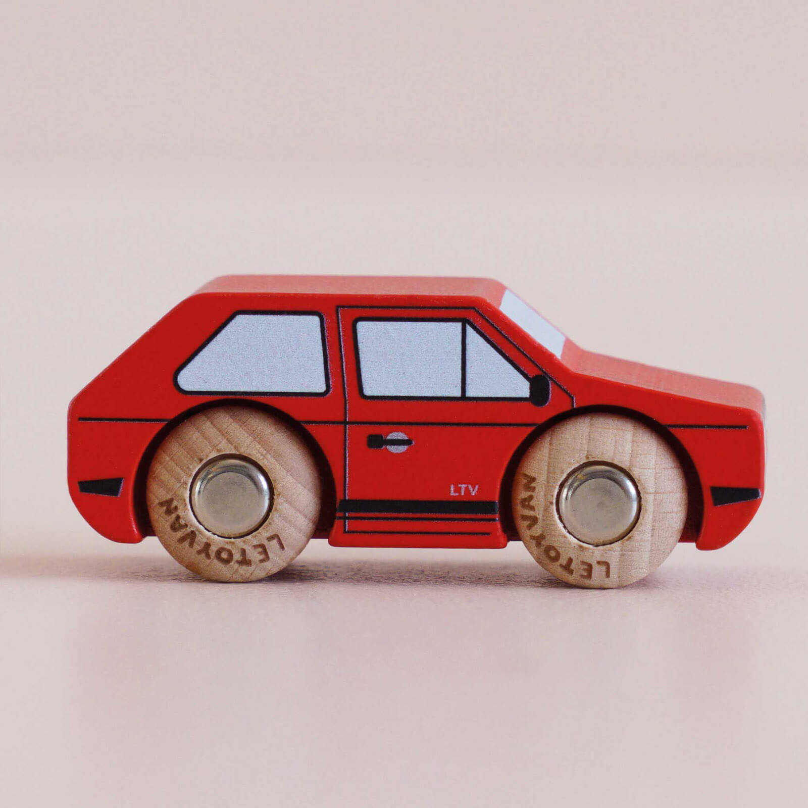 Wooden Car - GT50 Gary