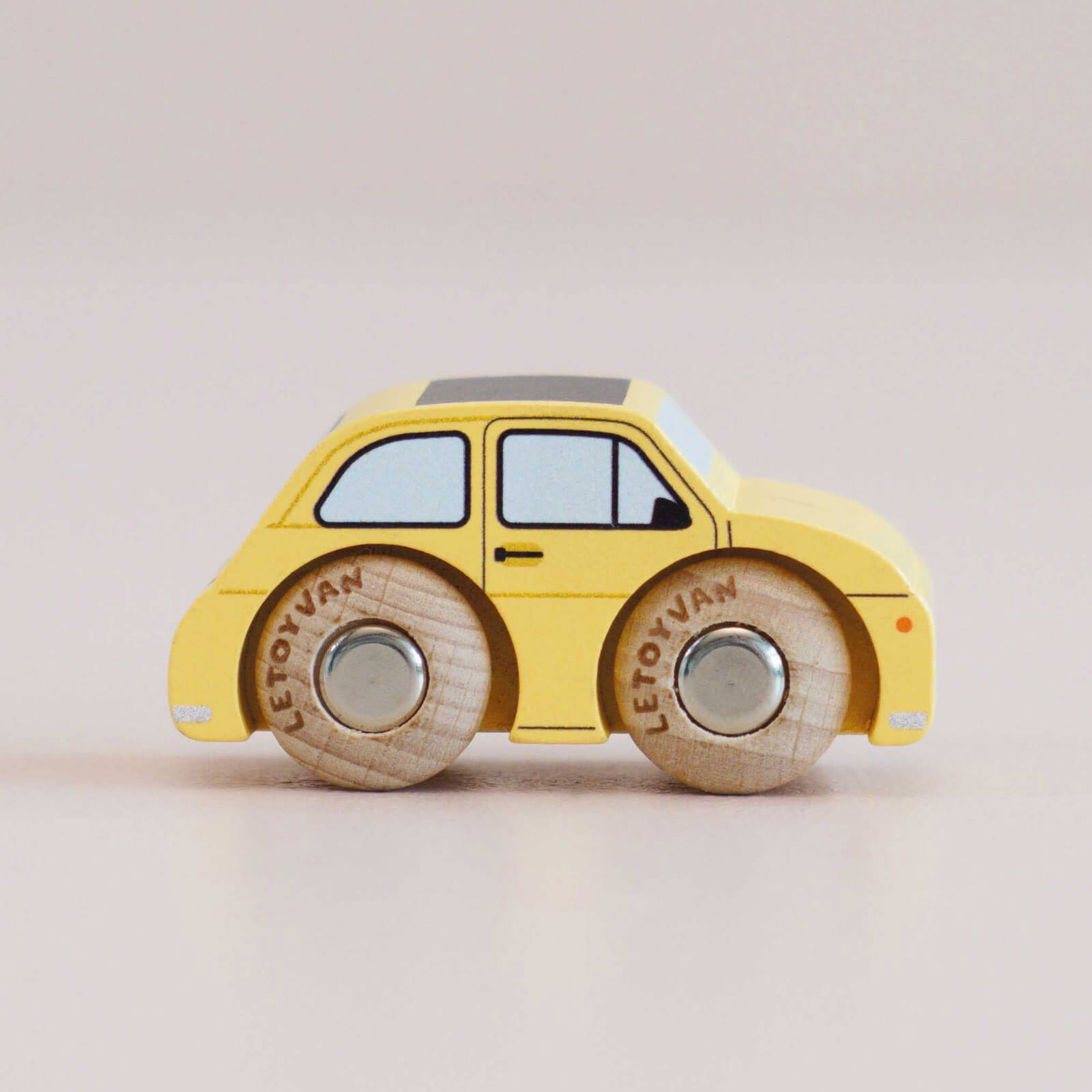 Wooden Car - GT60 Fifi