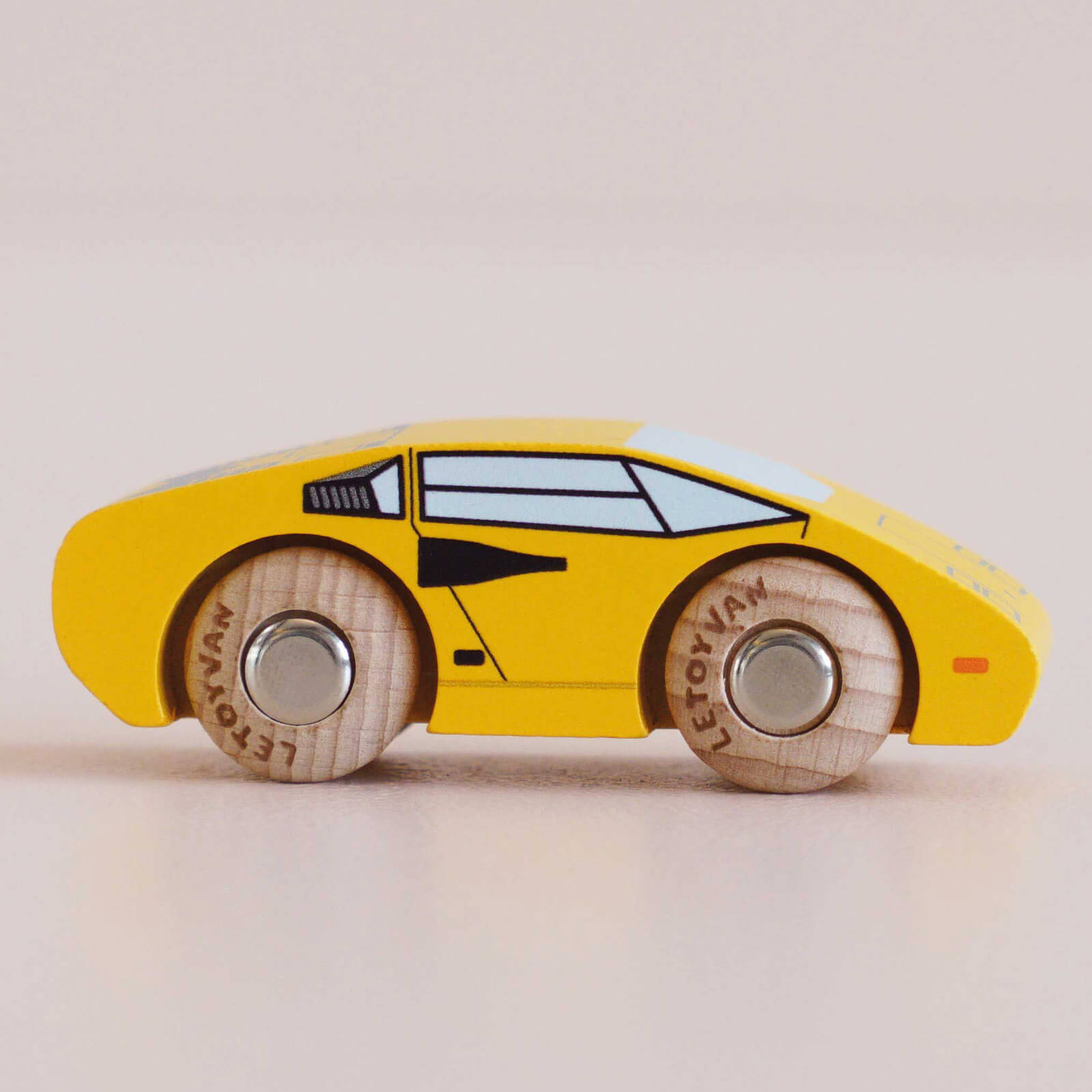 Wooden Car - GT80 Lando