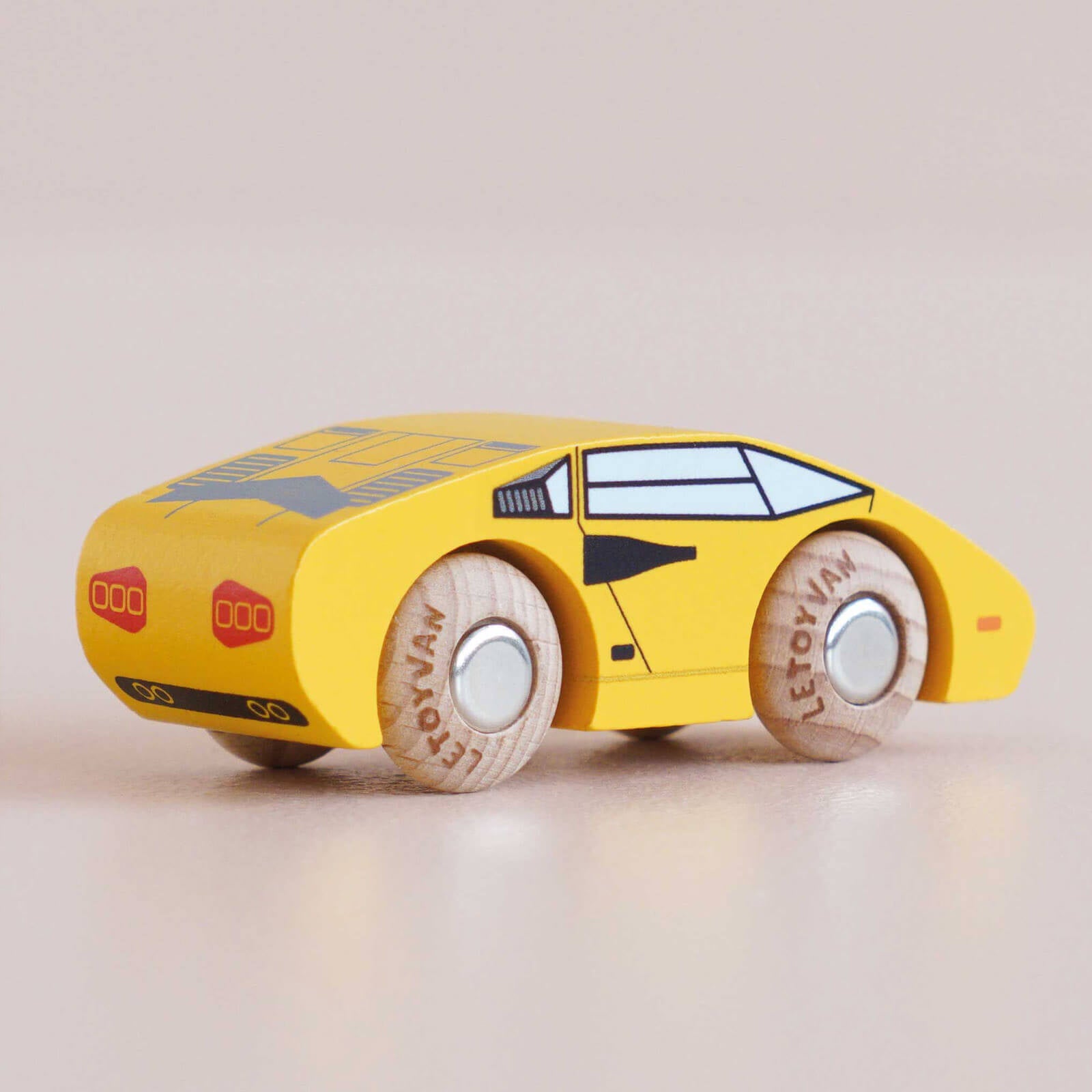 Wooden Car - GT80 Lando