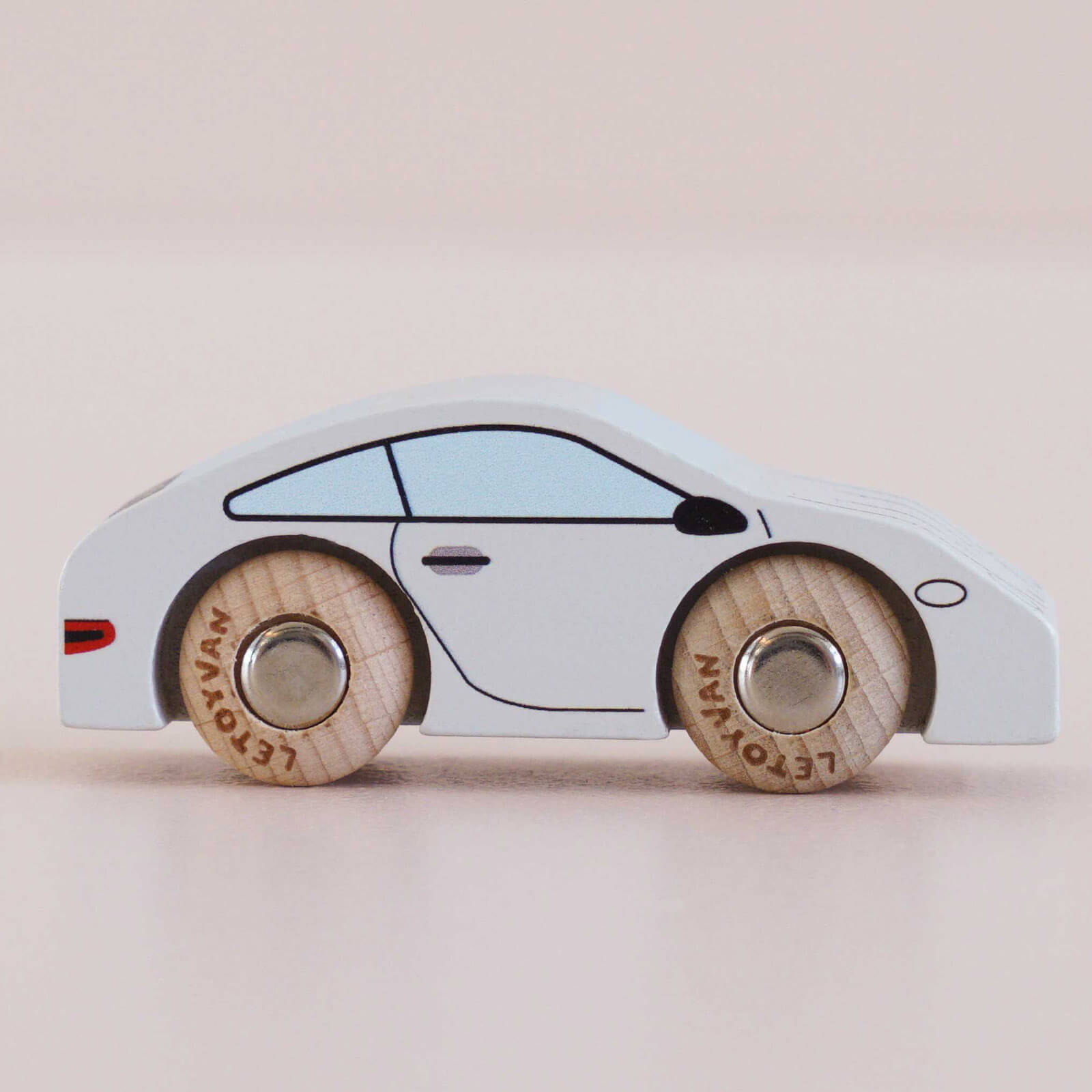 Wooden Car - GT90 Poppy