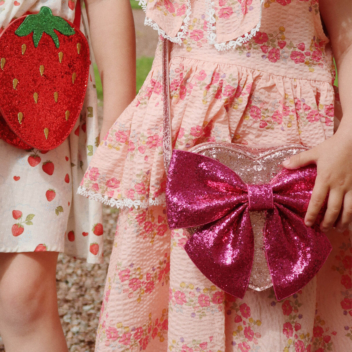 Tut Shoulder Bag Bow - Bow Sangria