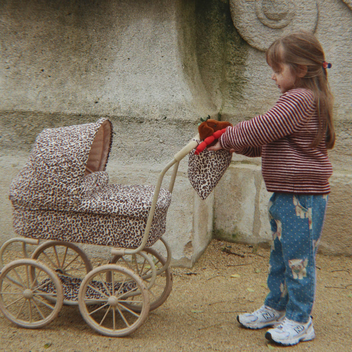 Minnie Doll Pram - Leo