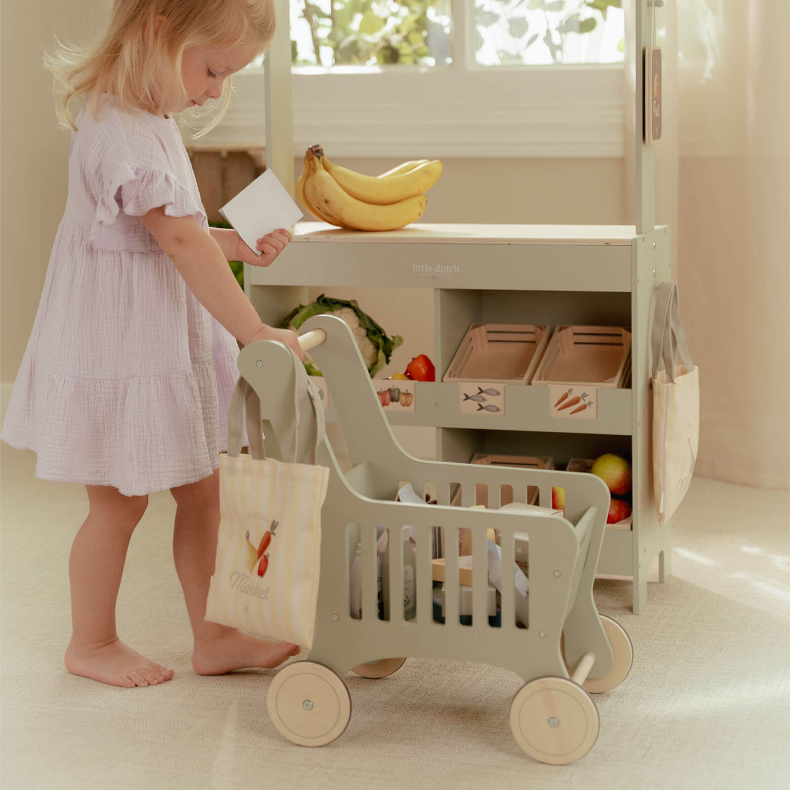 Wooden Shopping Cart - 13 Pieces