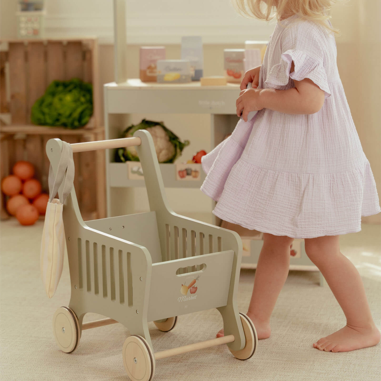 Wooden Shopping Cart - 13 Pieces