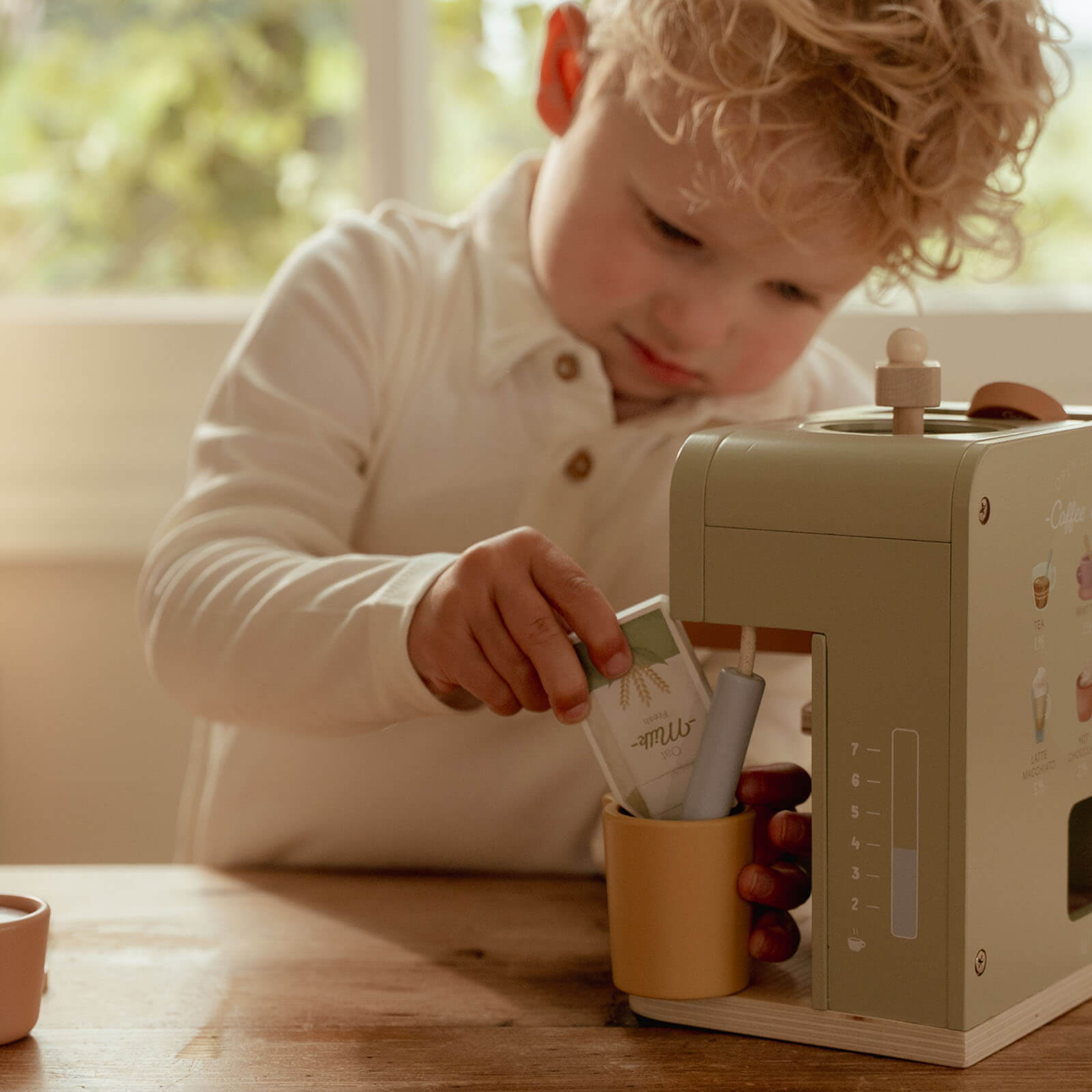 Wooden Coffee Machine - 13 Pieces